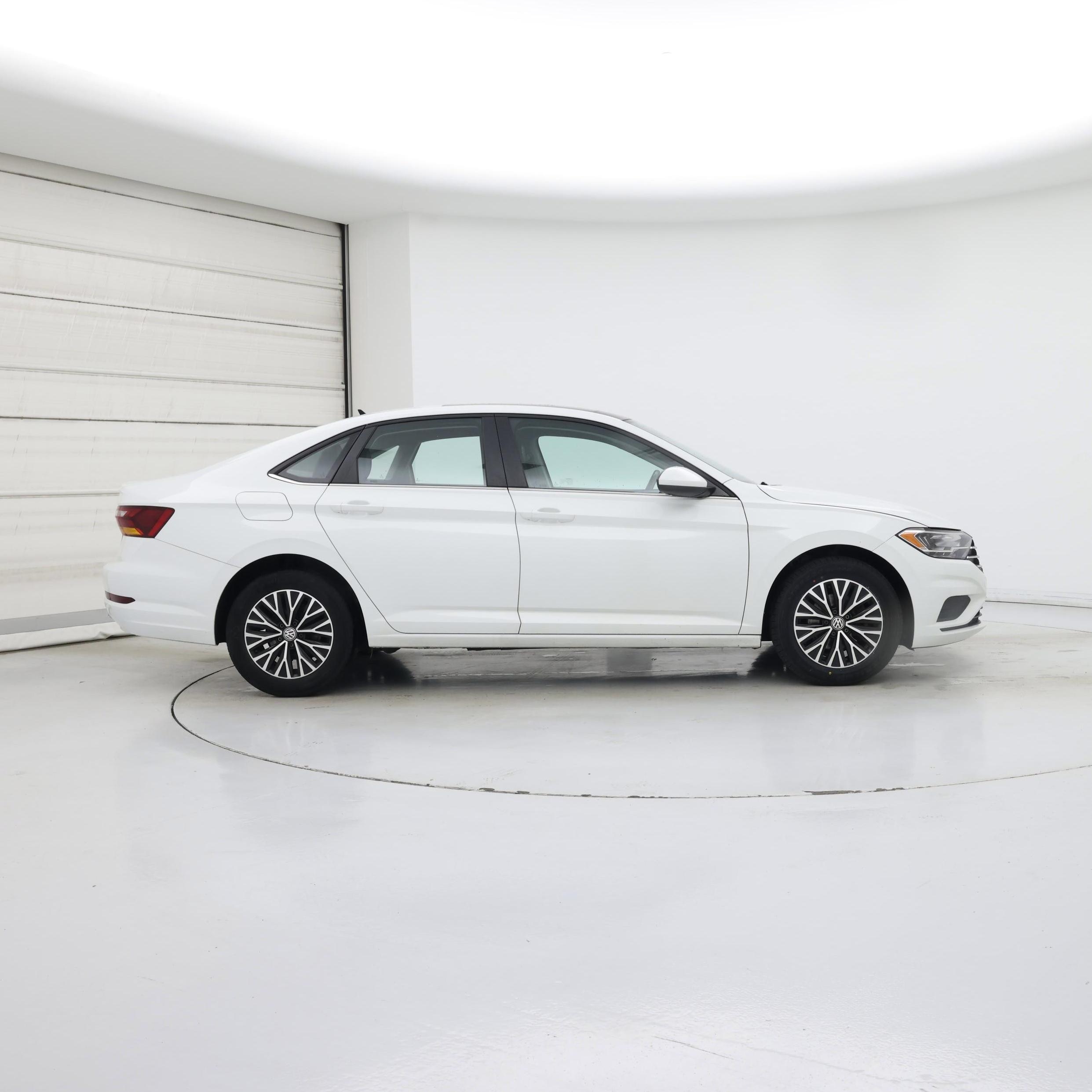 Thumbnail: 2019 Volkswagen Jetta - 7