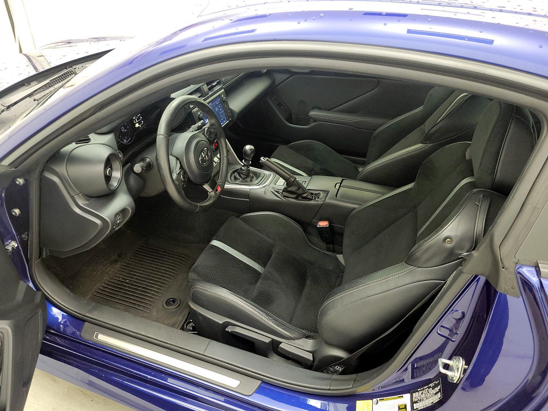 Thumbnail: 2023 Toyota GR86 - 11