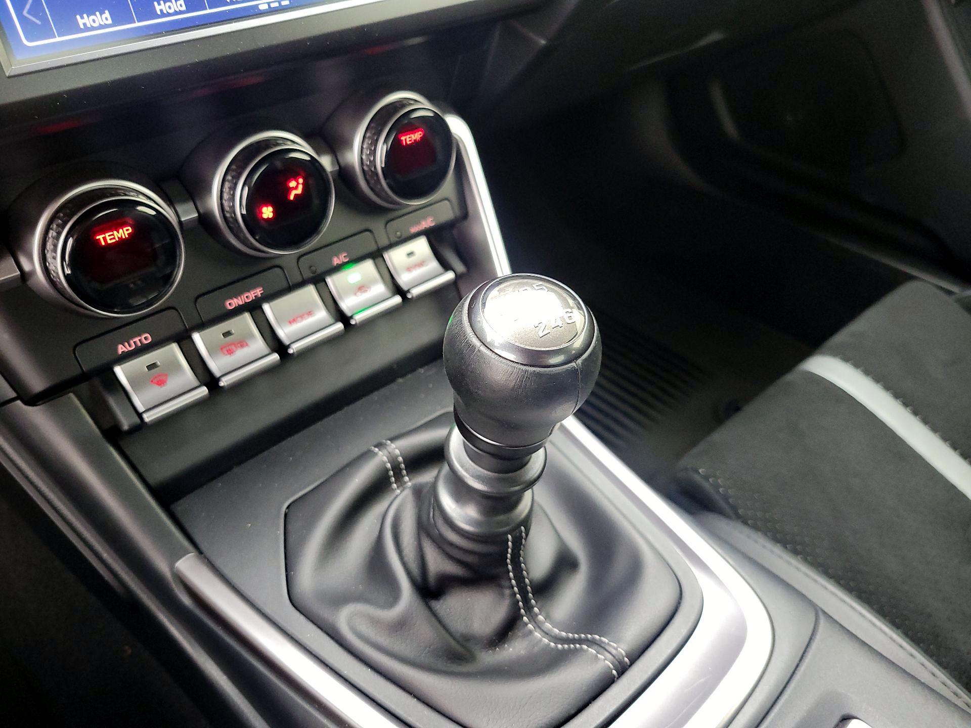 Thumbnail: 2023 Toyota GR86 - 17