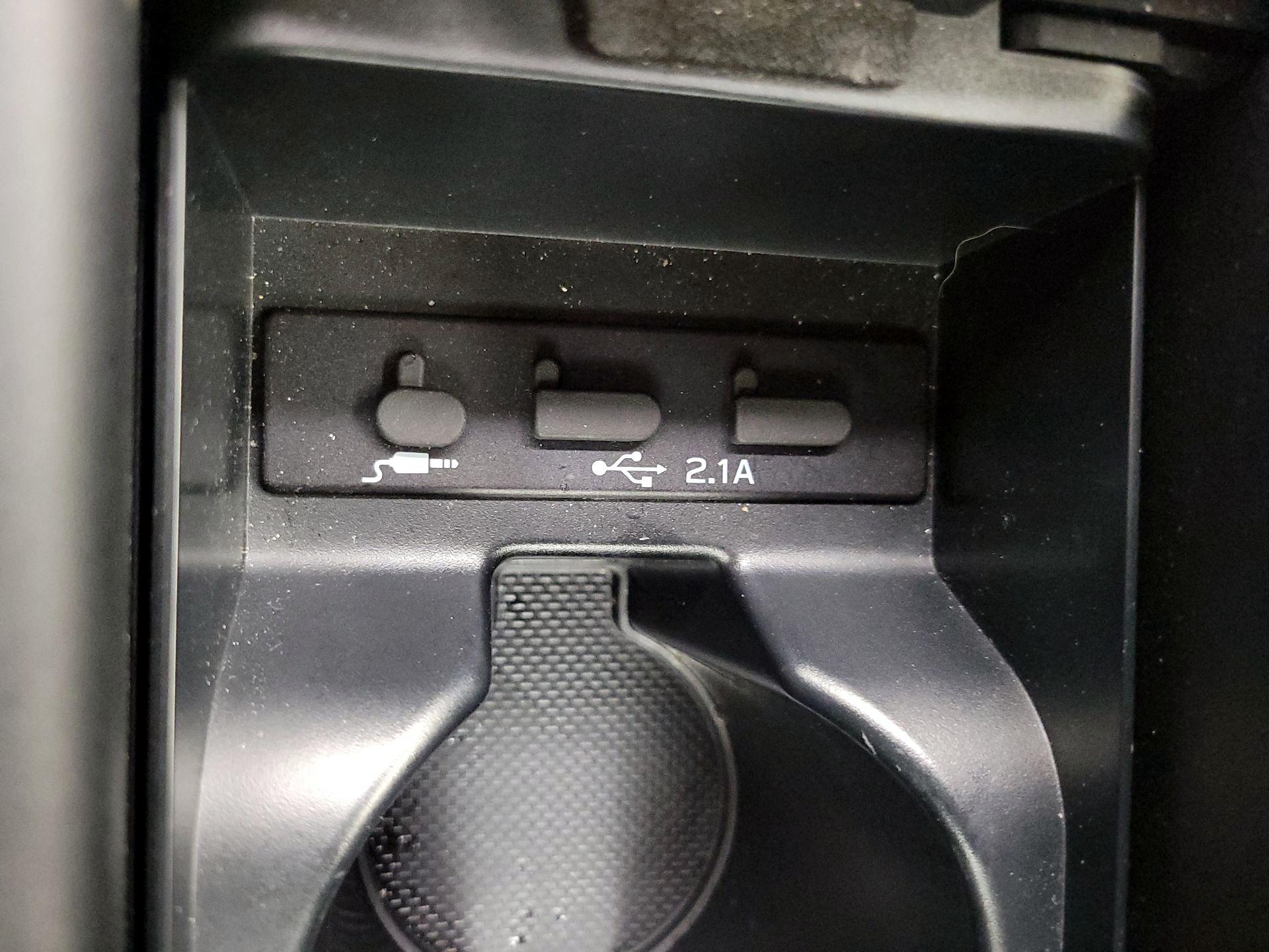 Thumbnail: 2023 Toyota GR86 - 18