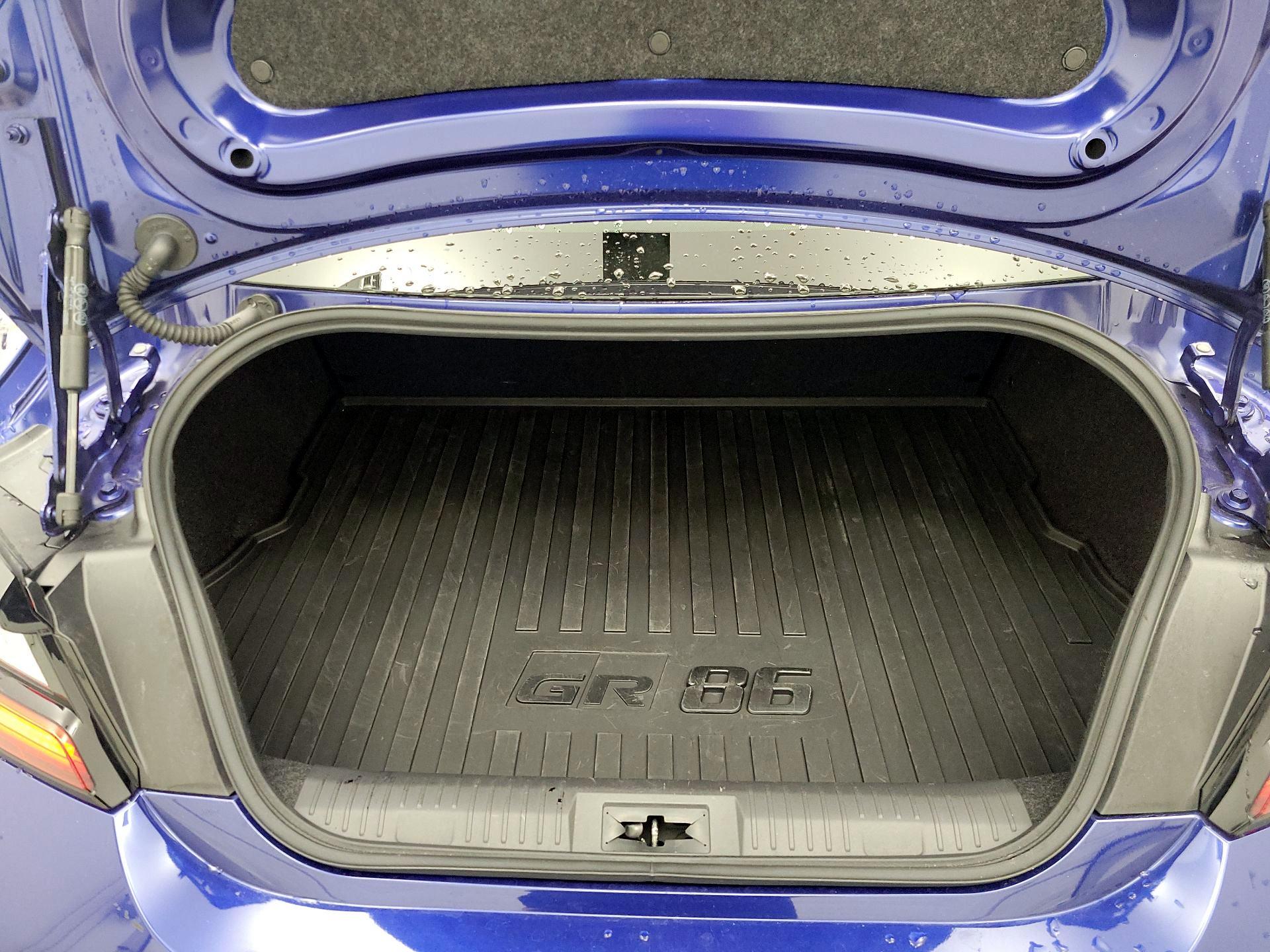 Thumbnail: 2023 Toyota GR86 - 20