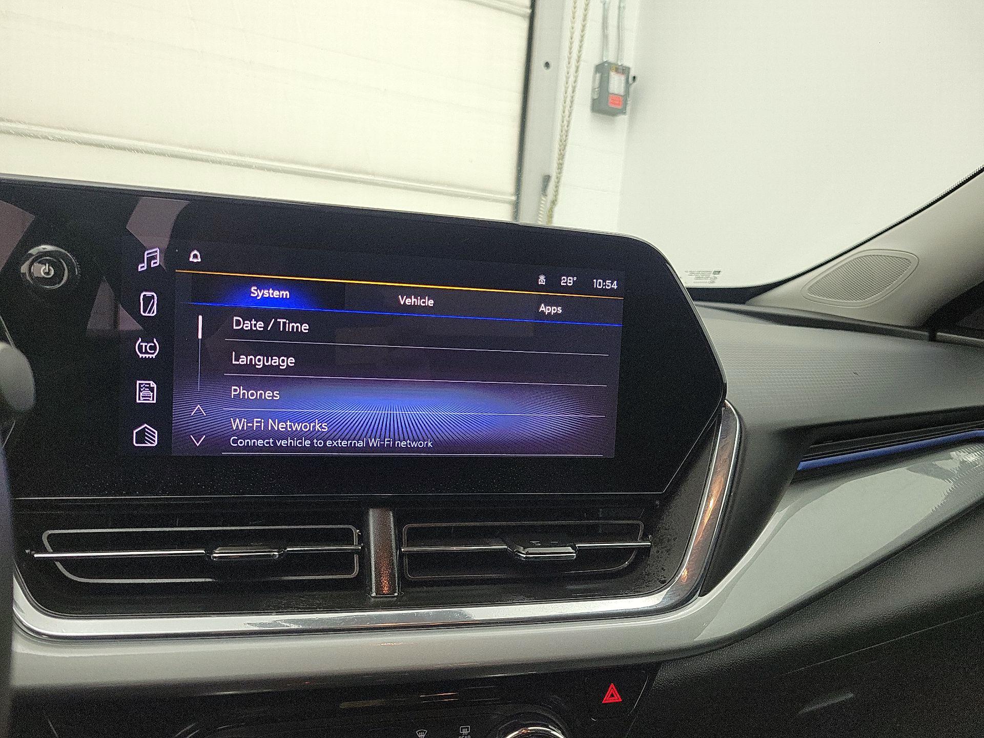 Thumbnail: 2025 Chevrolet Trax - 16