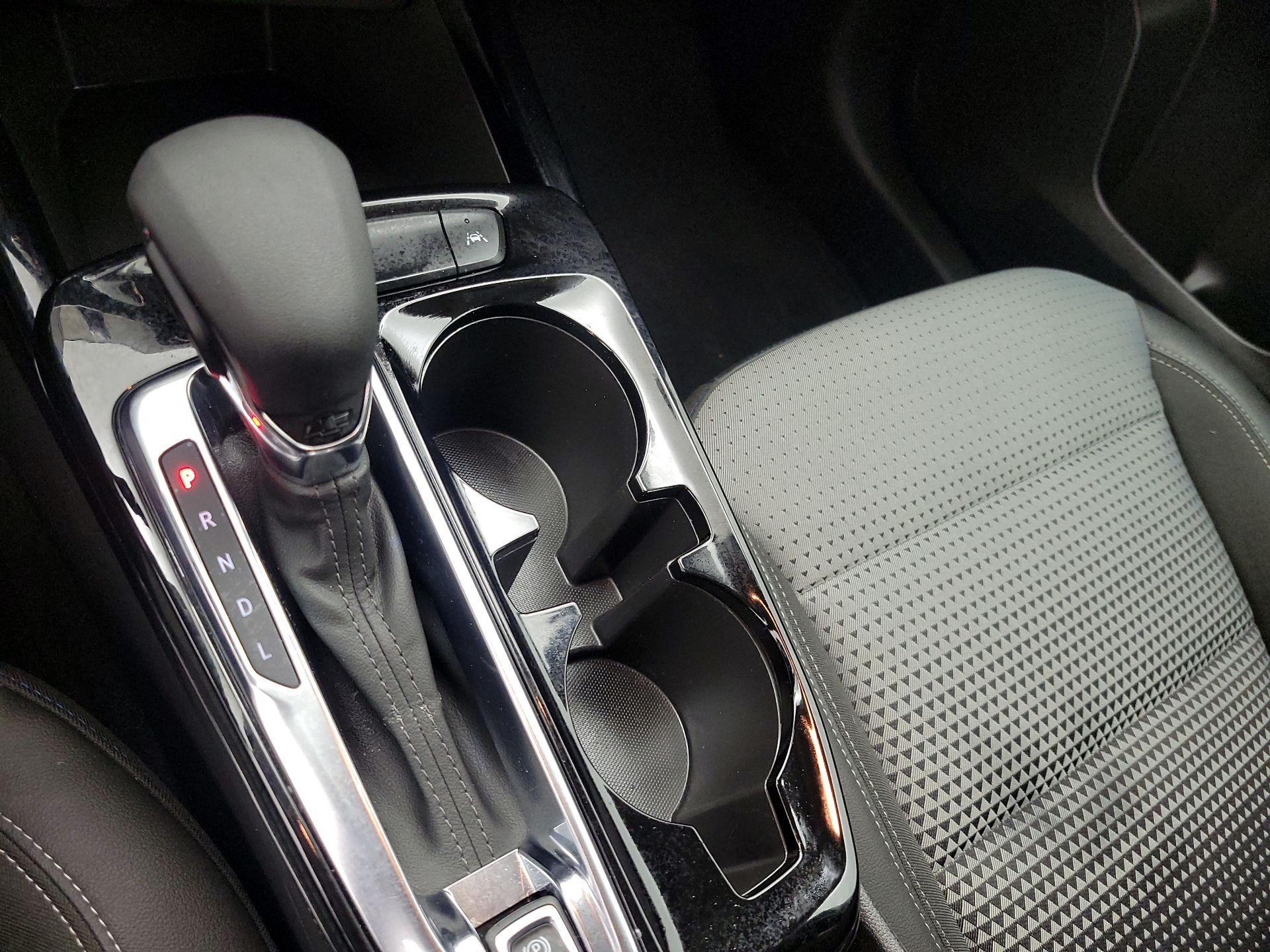 Thumbnail: 2025 Chevrolet Trax - 17