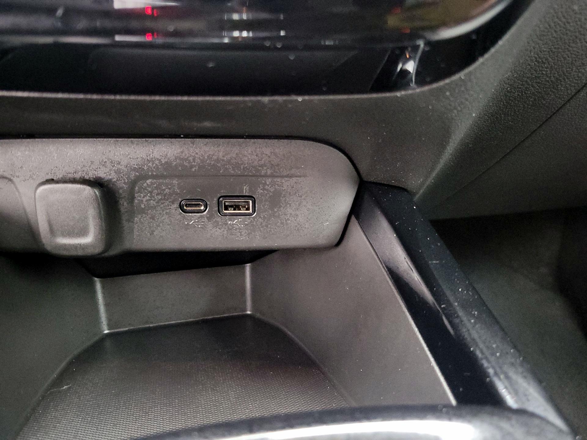 Thumbnail: 2025 Chevrolet Trax - 18