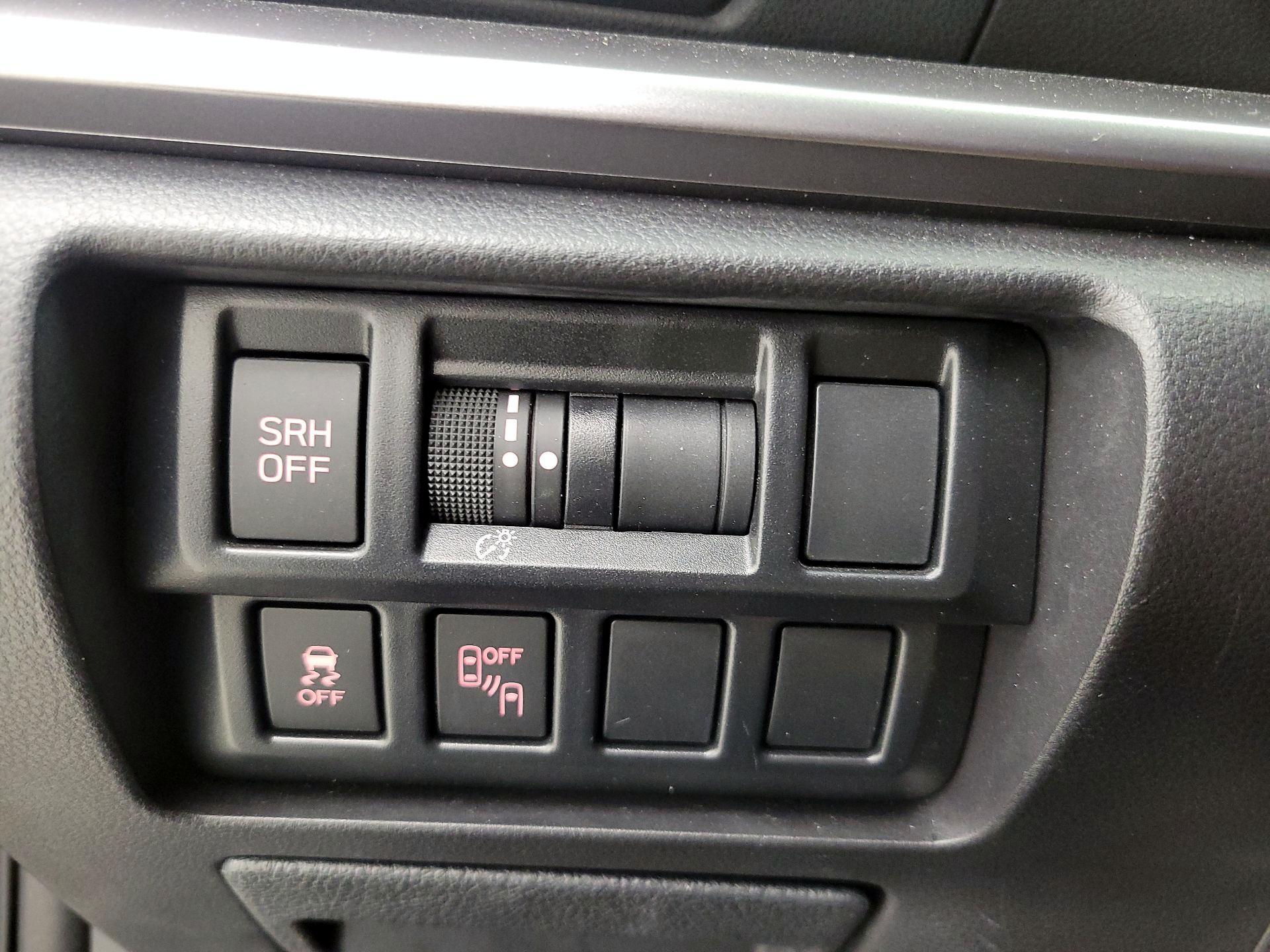 Thumbnail: 2017 Subaru Impreza - 13