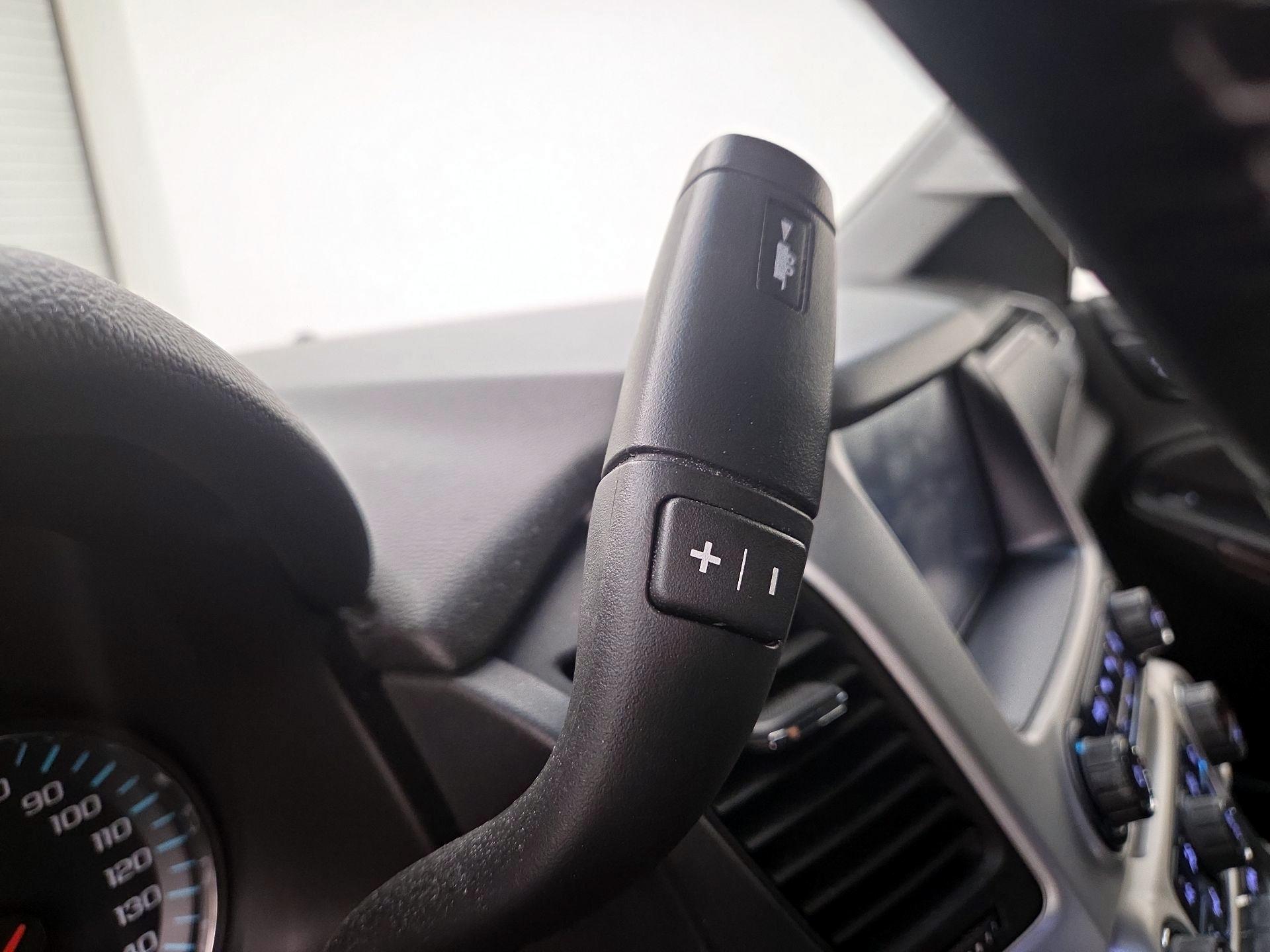 Thumbnail: 2019 GMC Yukon - 17