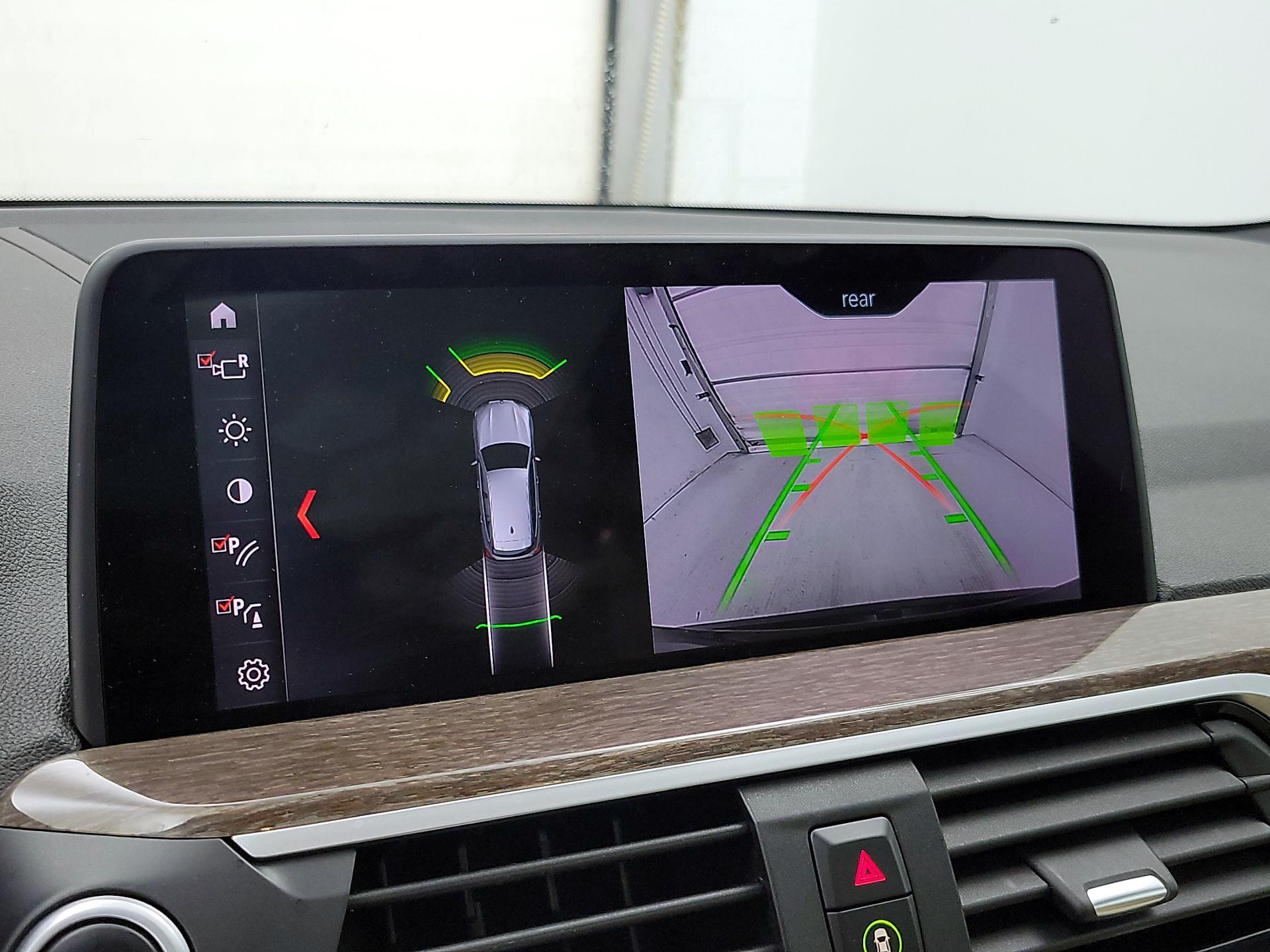 Thumbnail: 2019 BMW X3 - 15