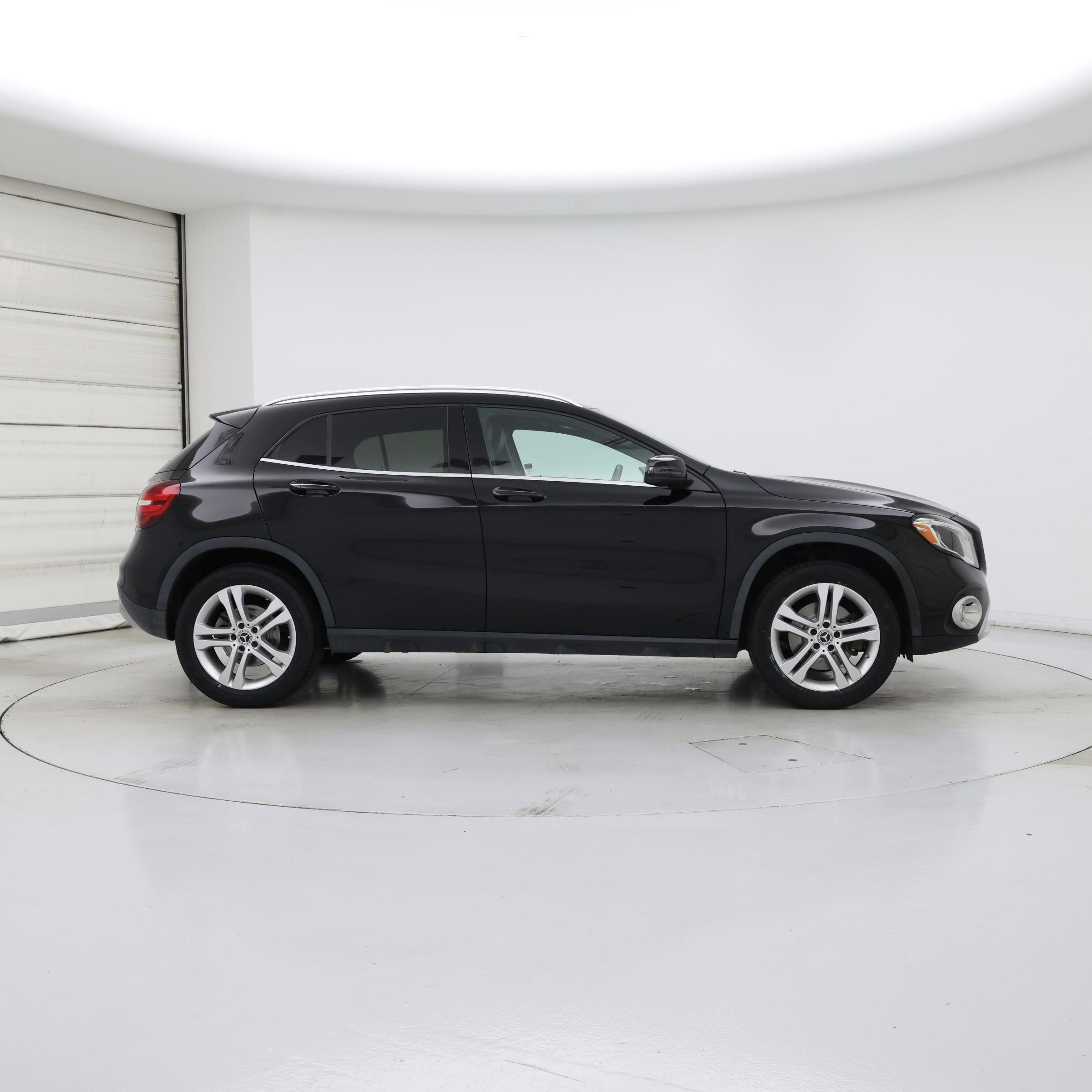 Thumbnail: 2020 Mercedes-Benz GLA - 7