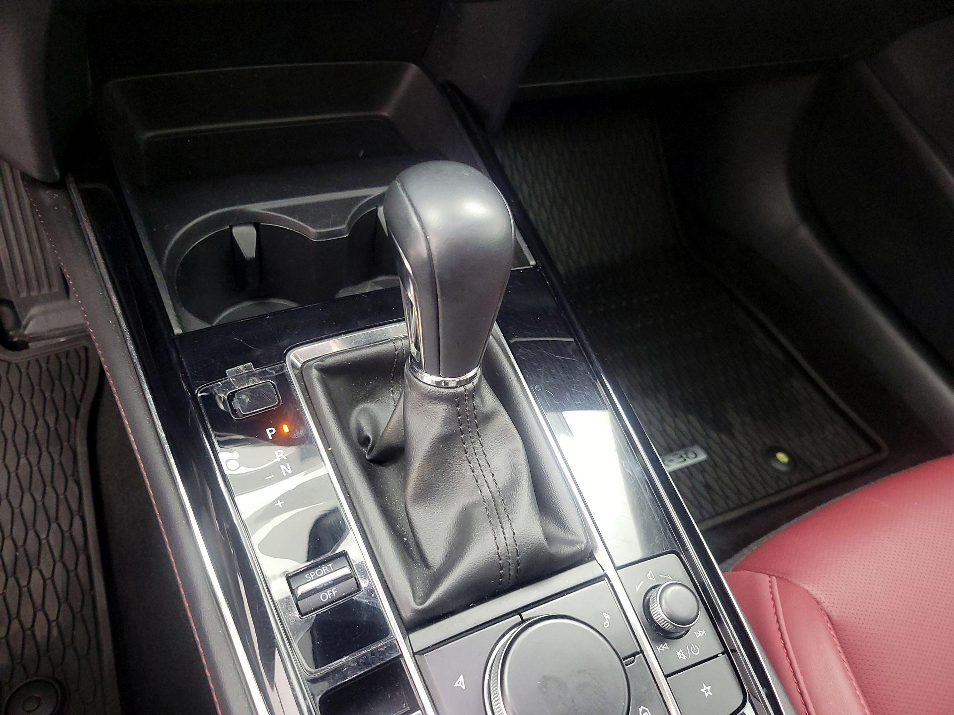 Thumbnail: 2023 Mazda CX-30 - 17