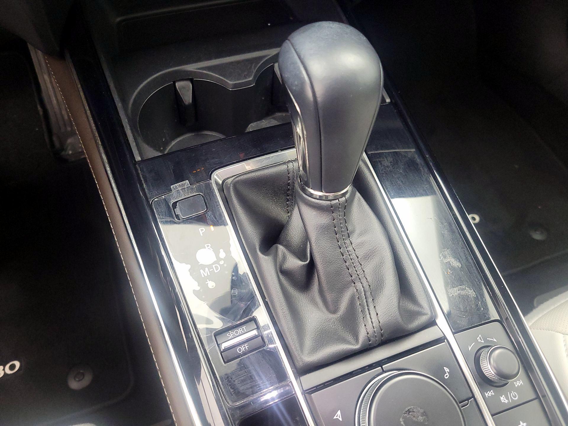 Thumbnail: 2023 Mazda CX-30 - 17