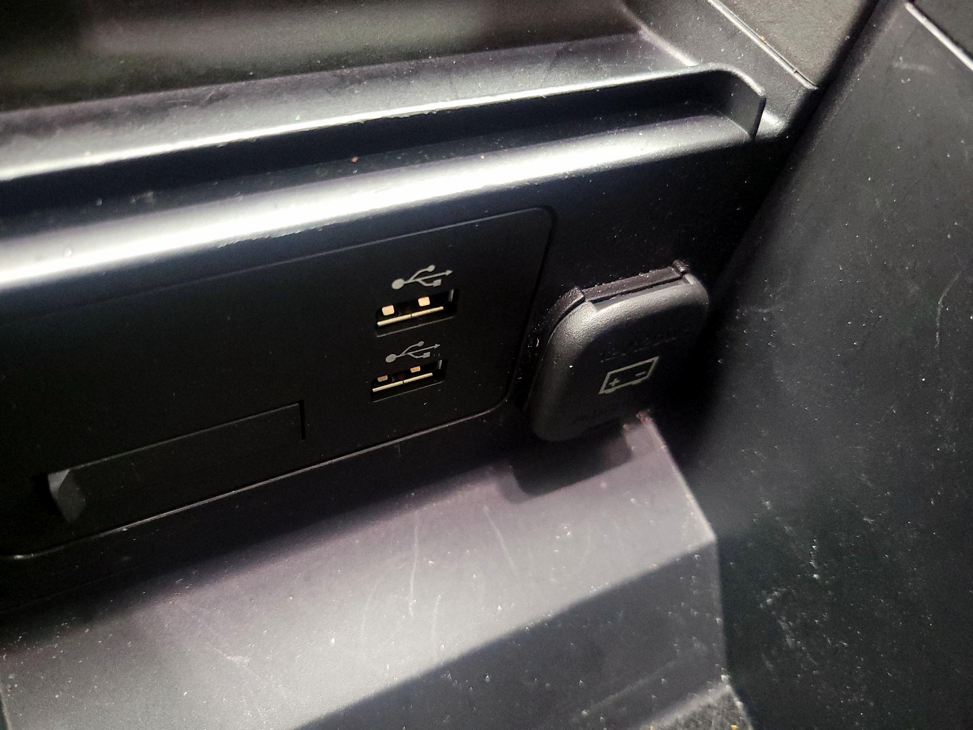 Thumbnail: 2023 Mazda CX-30 - 18