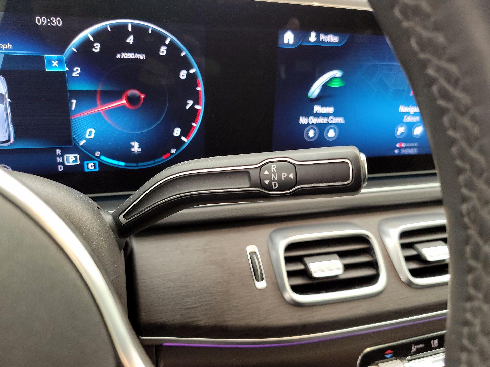 Thumbnail: 2020 Mercedes-Benz GLE - 17