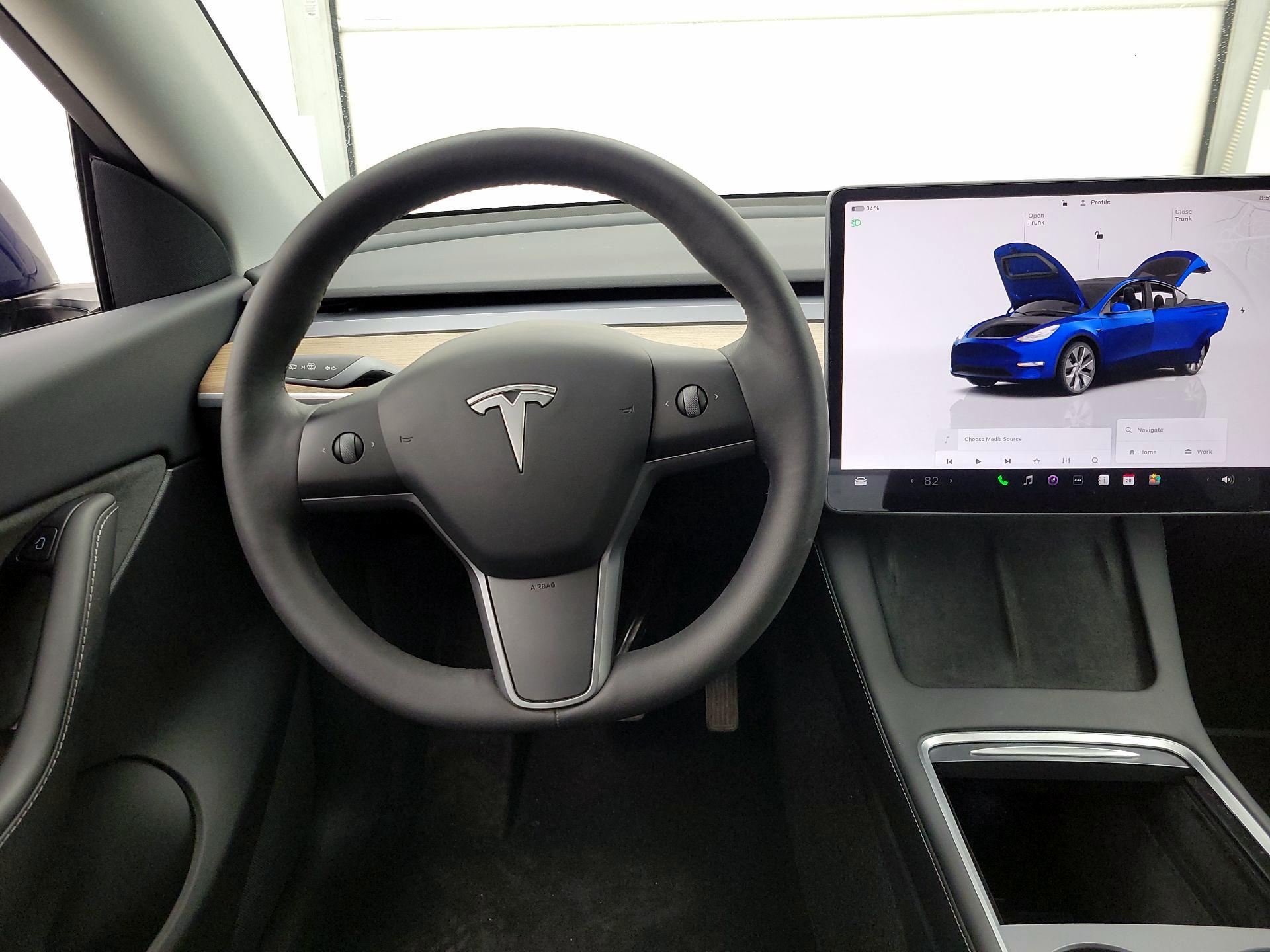 Thumbnail: 2022 Tesla Model Y - 10