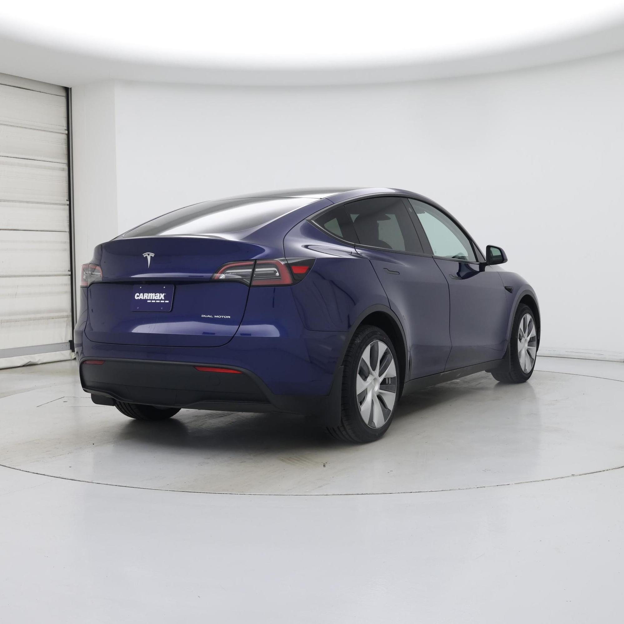 Thumbnail: 2022 Tesla Model Y - 8