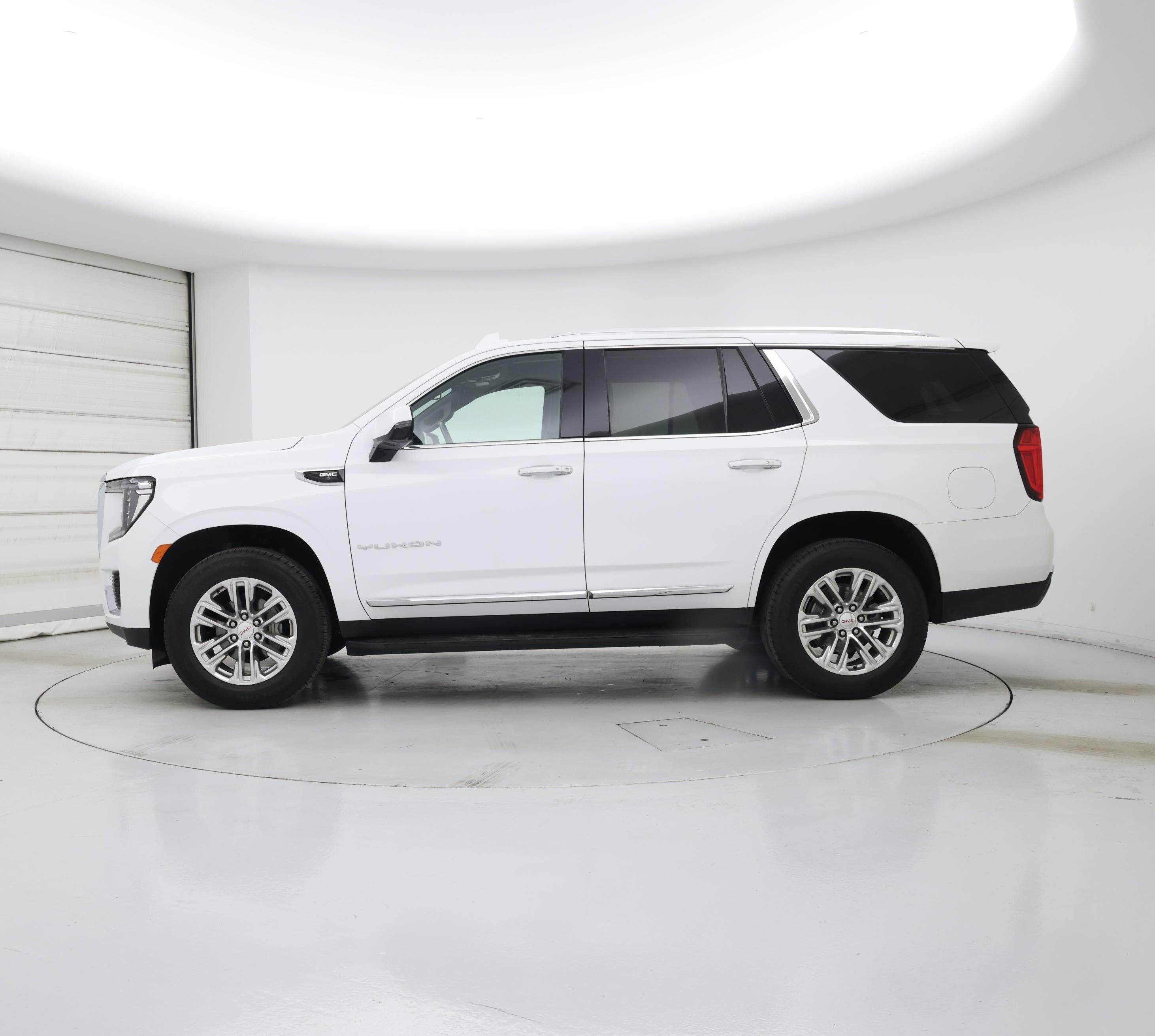 Thumbnail: 2021 GMC Yukon - 3