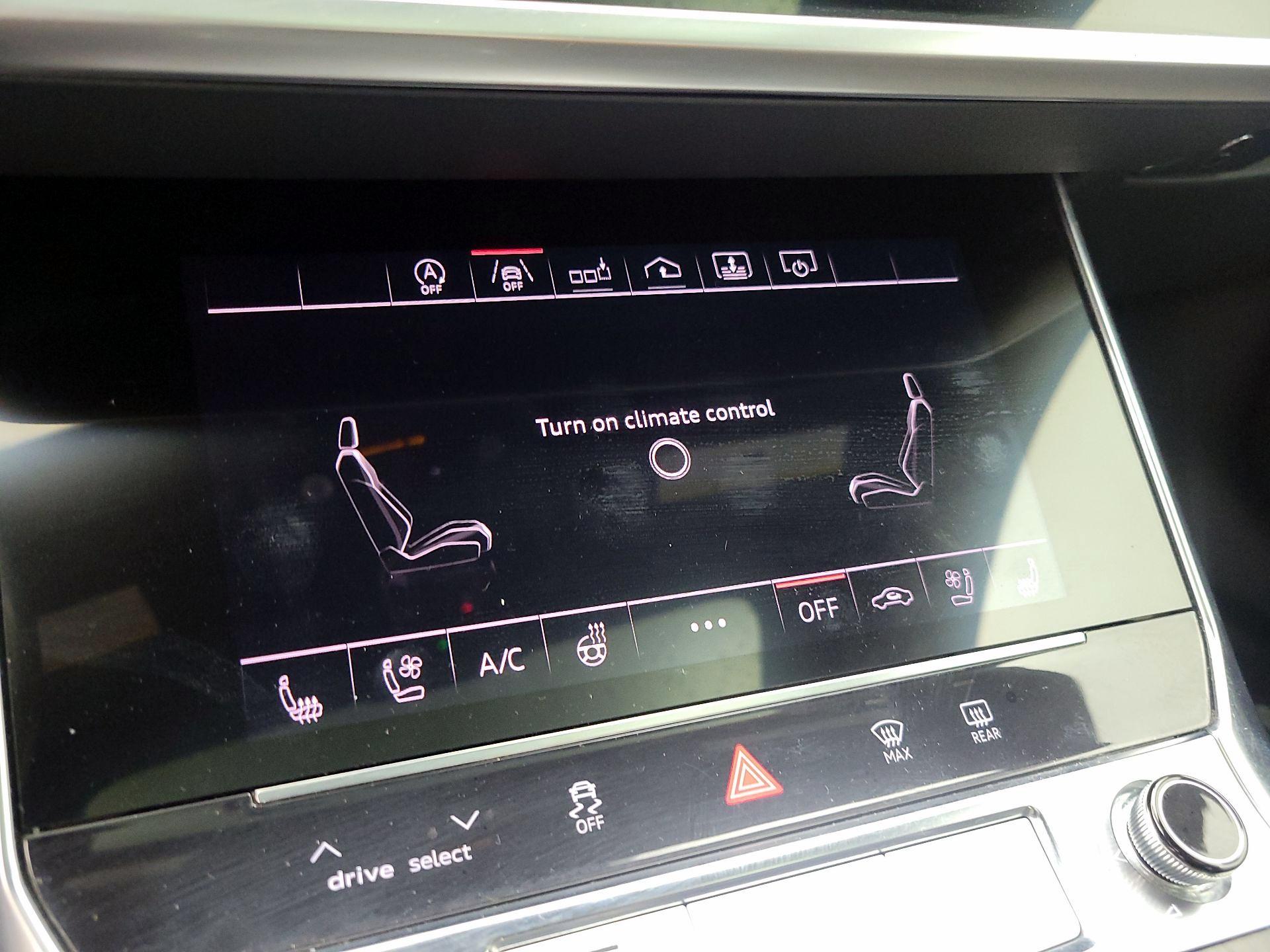 Thumbnail: 2019 Audi A6 - 17