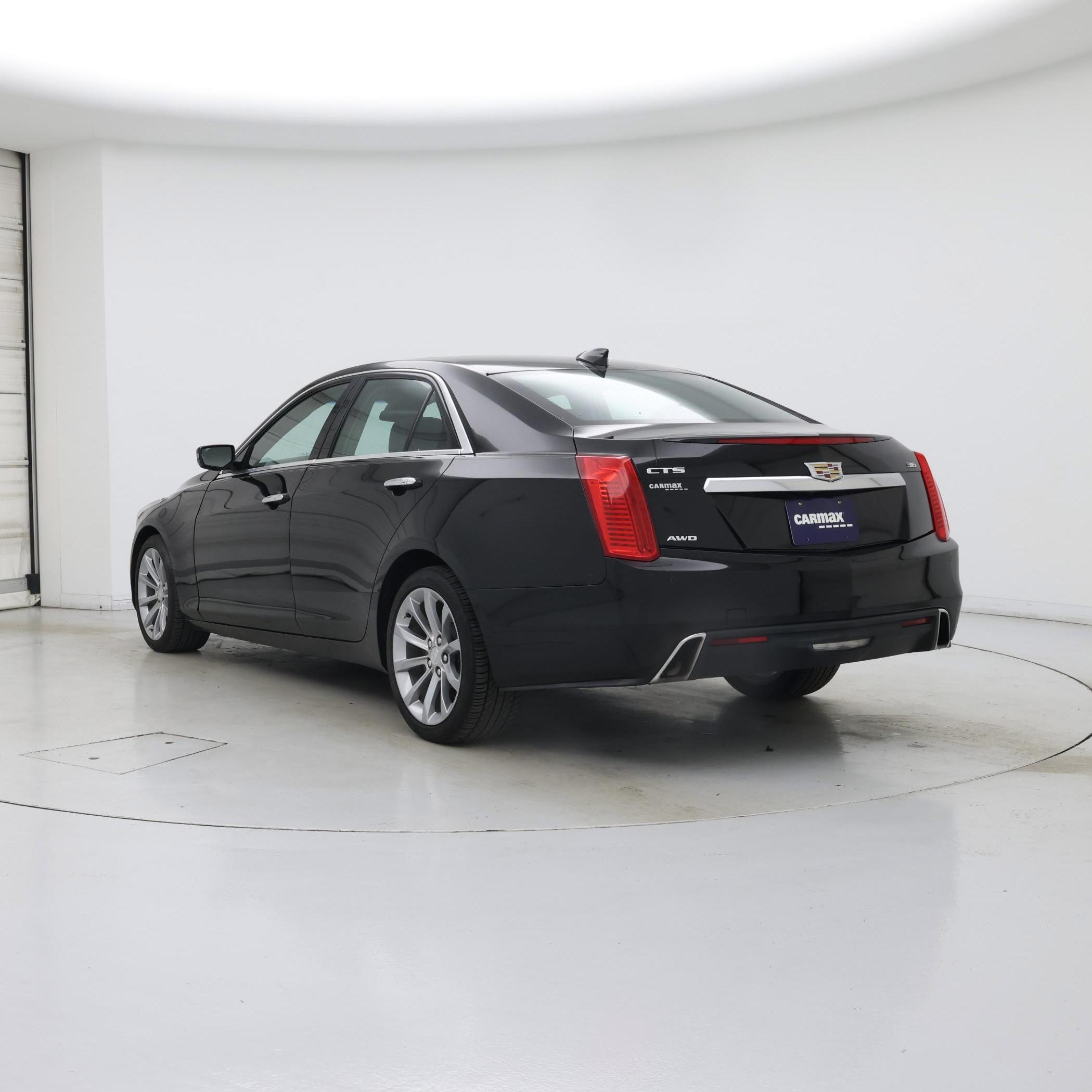 Thumbnail: 2019 Cadillac CTS - 2