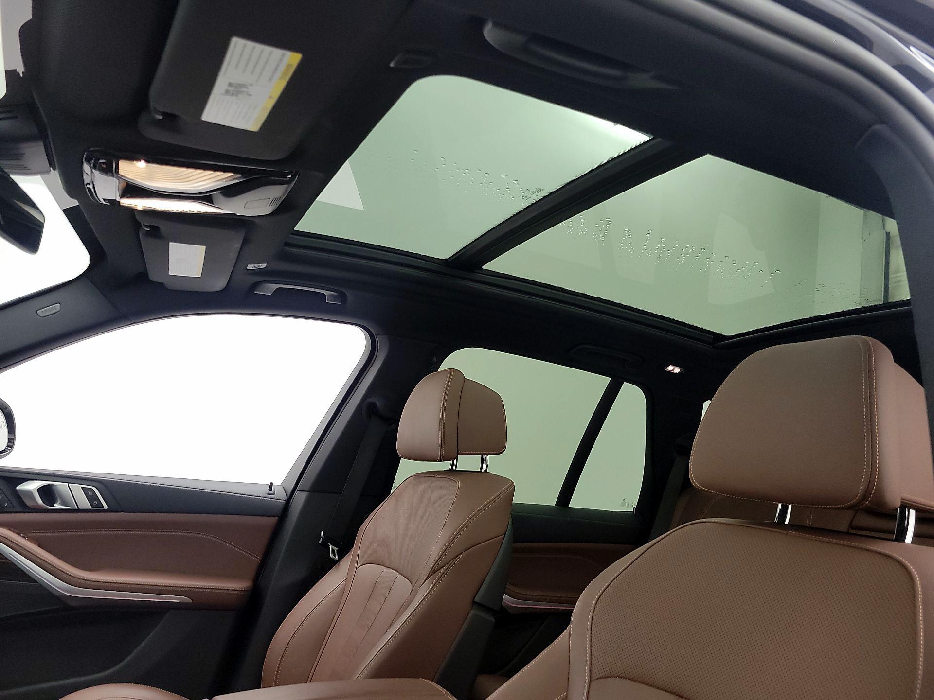 Thumbnail: 2021 BMW X5 - 20