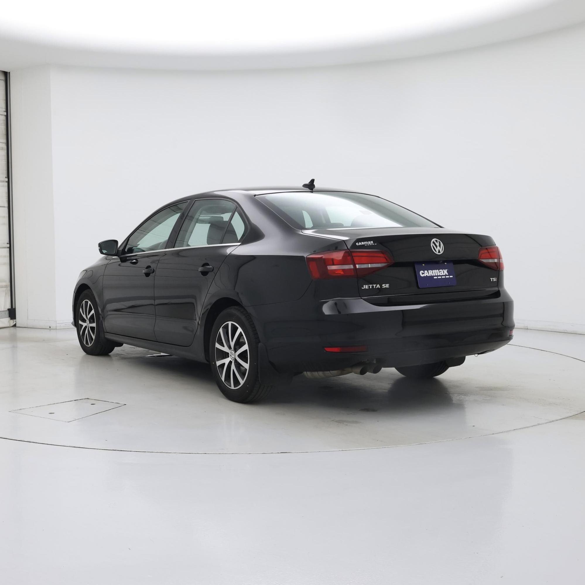 Thumbnail: 2017 Volkswagen Jetta - 2