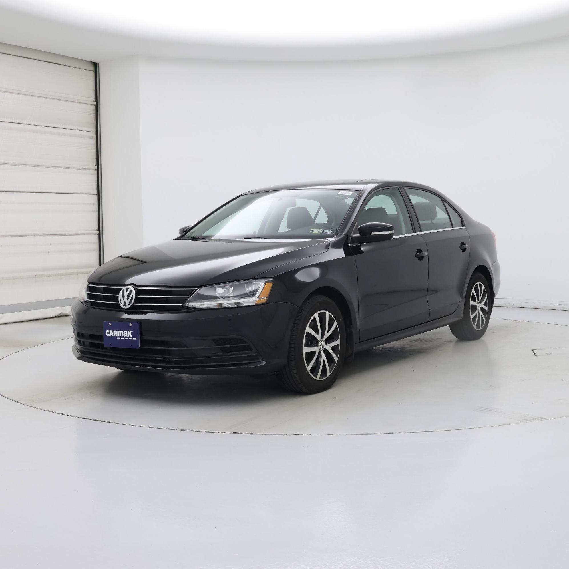 Thumbnail: 2017 Volkswagen Jetta - 4