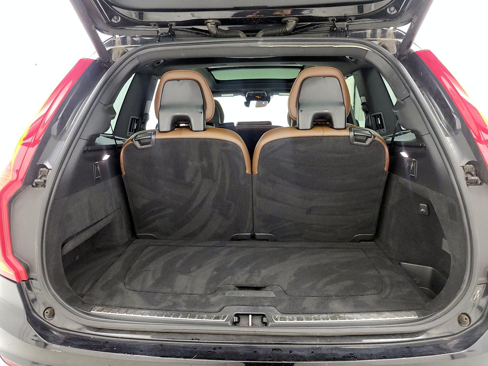 Thumbnail: 2018 Volvo XC90 - 20