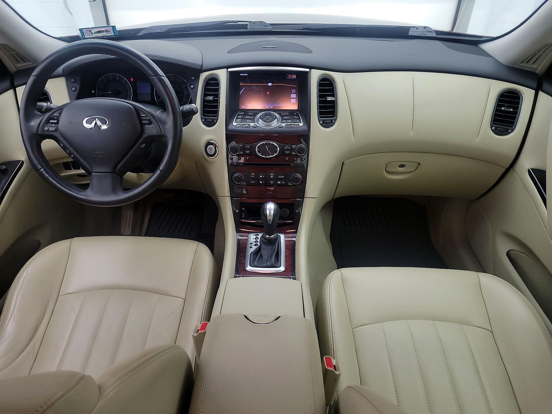 Thumbnail: 2017 INFINITI QX50 - 9