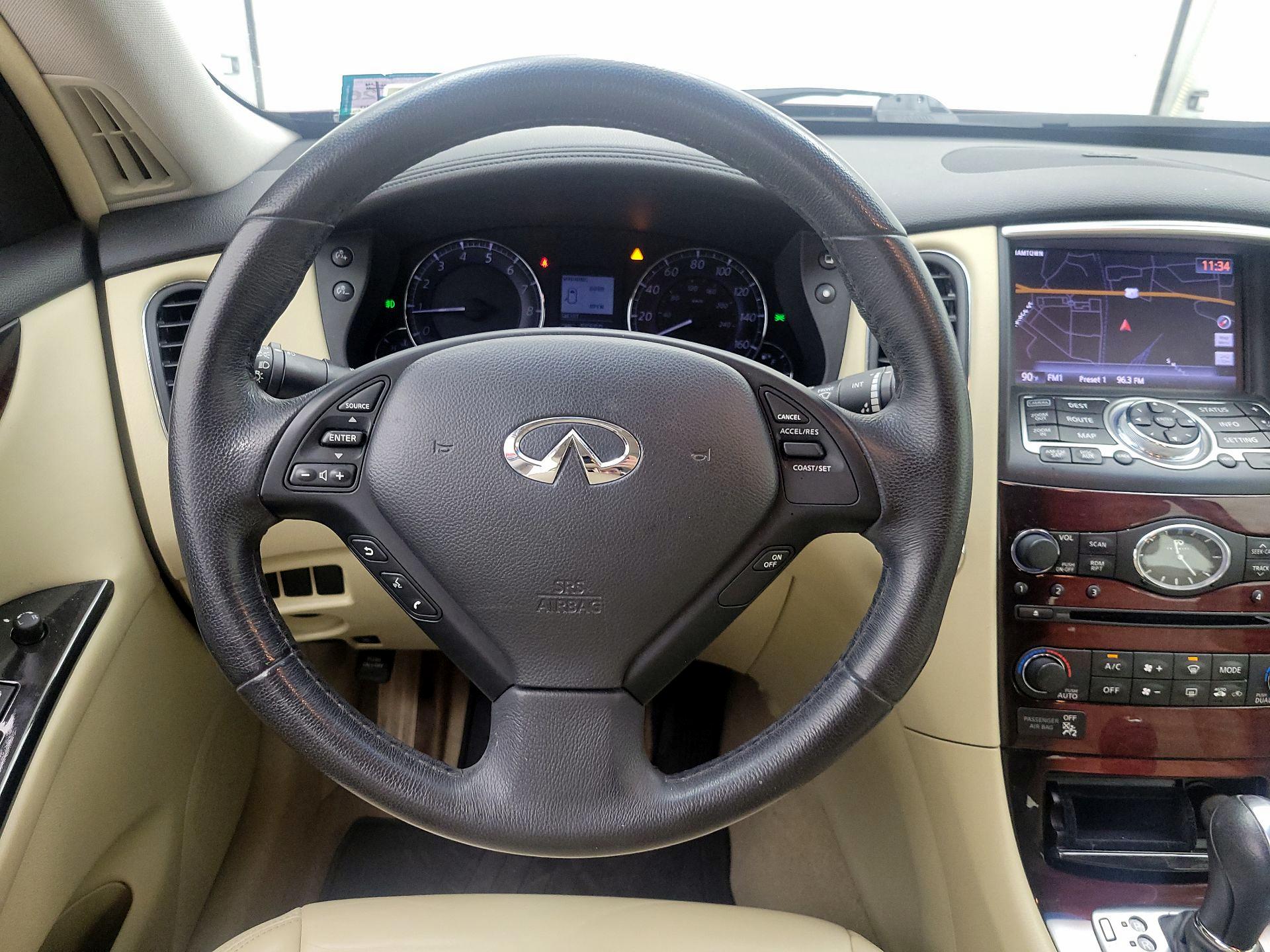 Thumbnail: 2017 INFINITI QX50 - 10