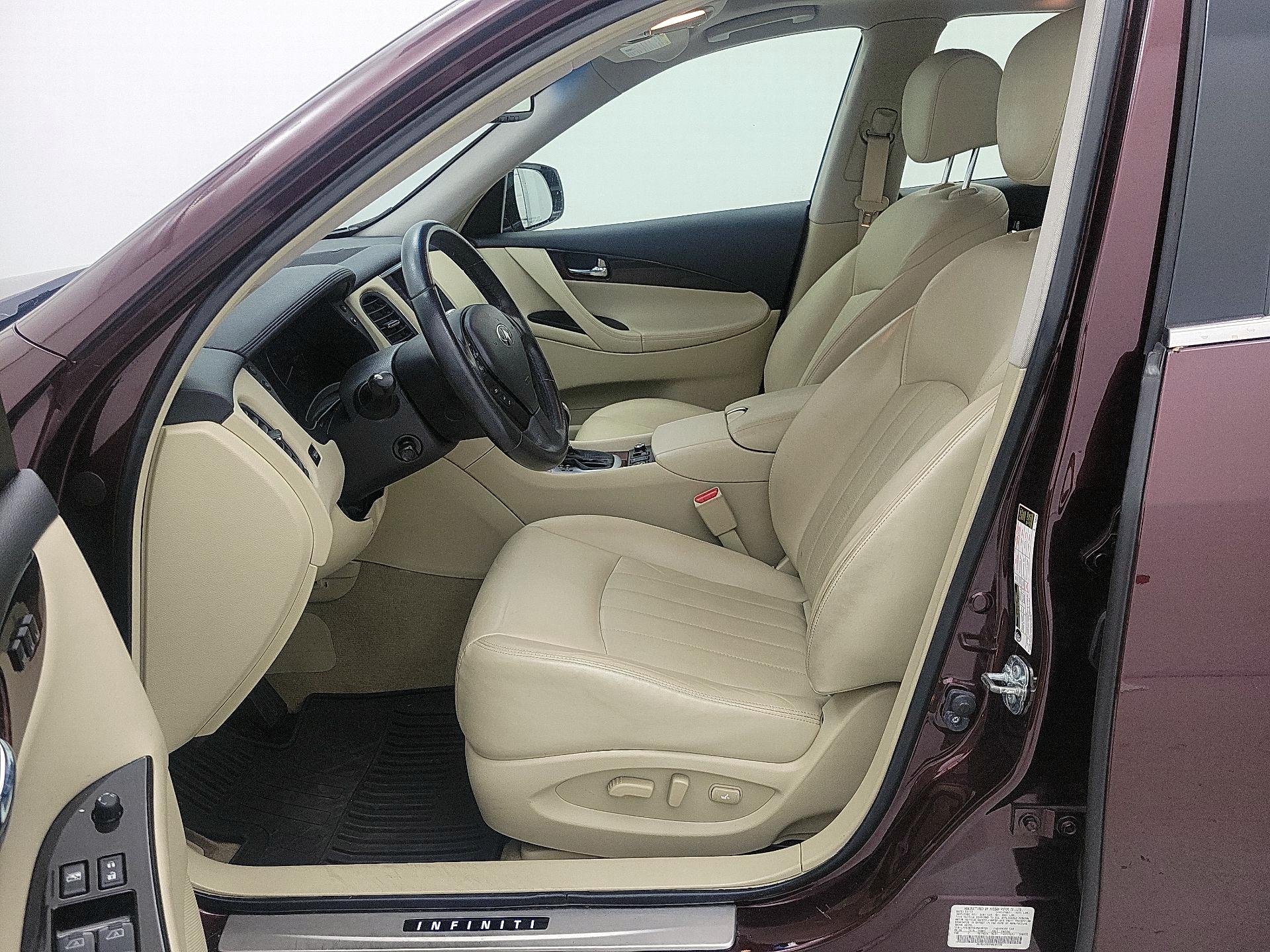 Thumbnail: 2017 INFINITI QX50 - 11