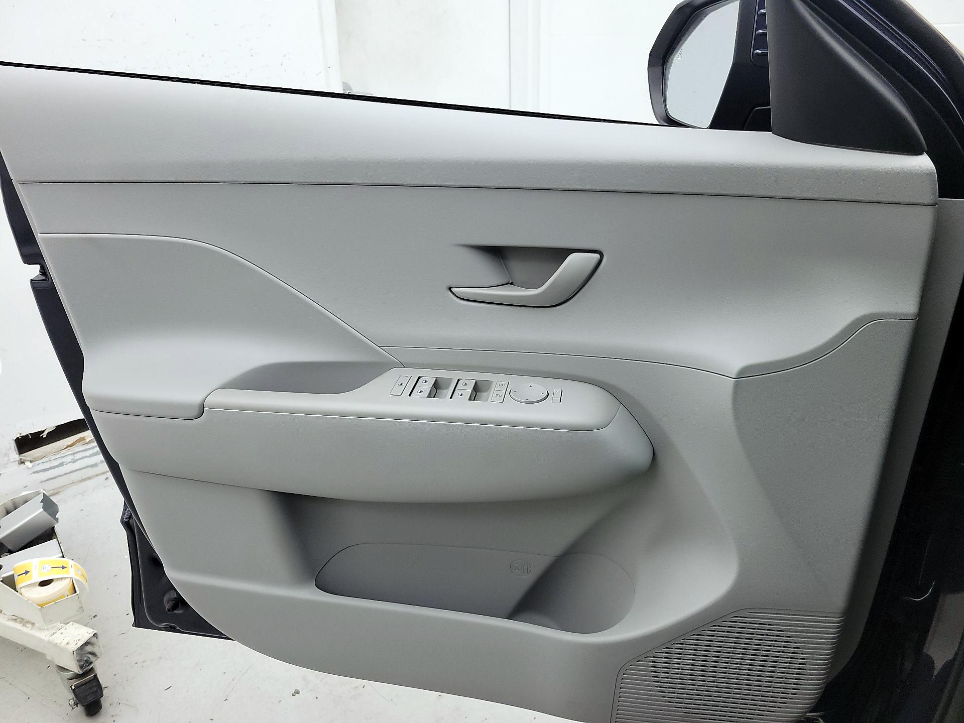 Thumbnail: 2025 Hyundai Kona - 12