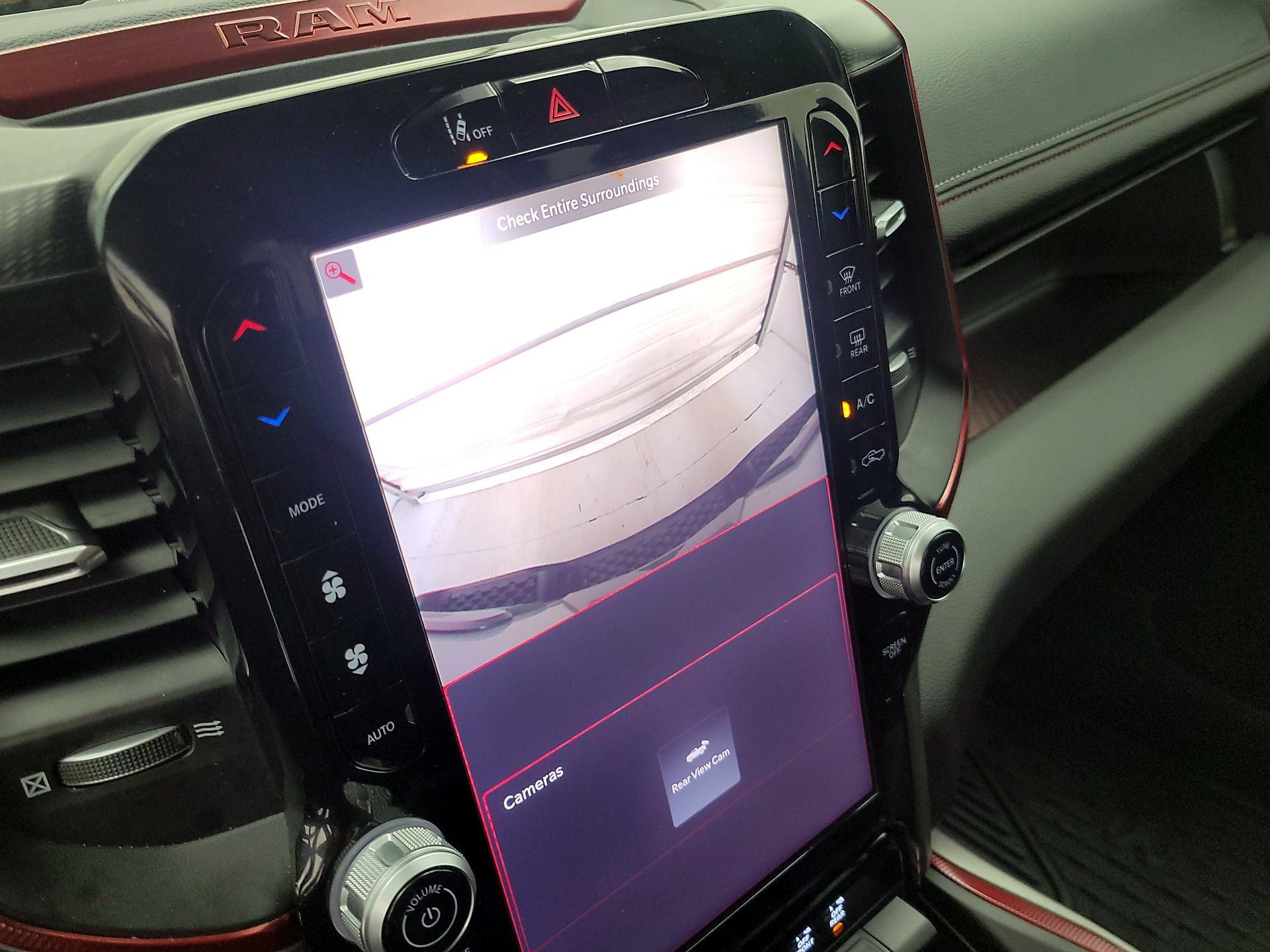 Thumbnail: 2025 RAM 1500 - 15