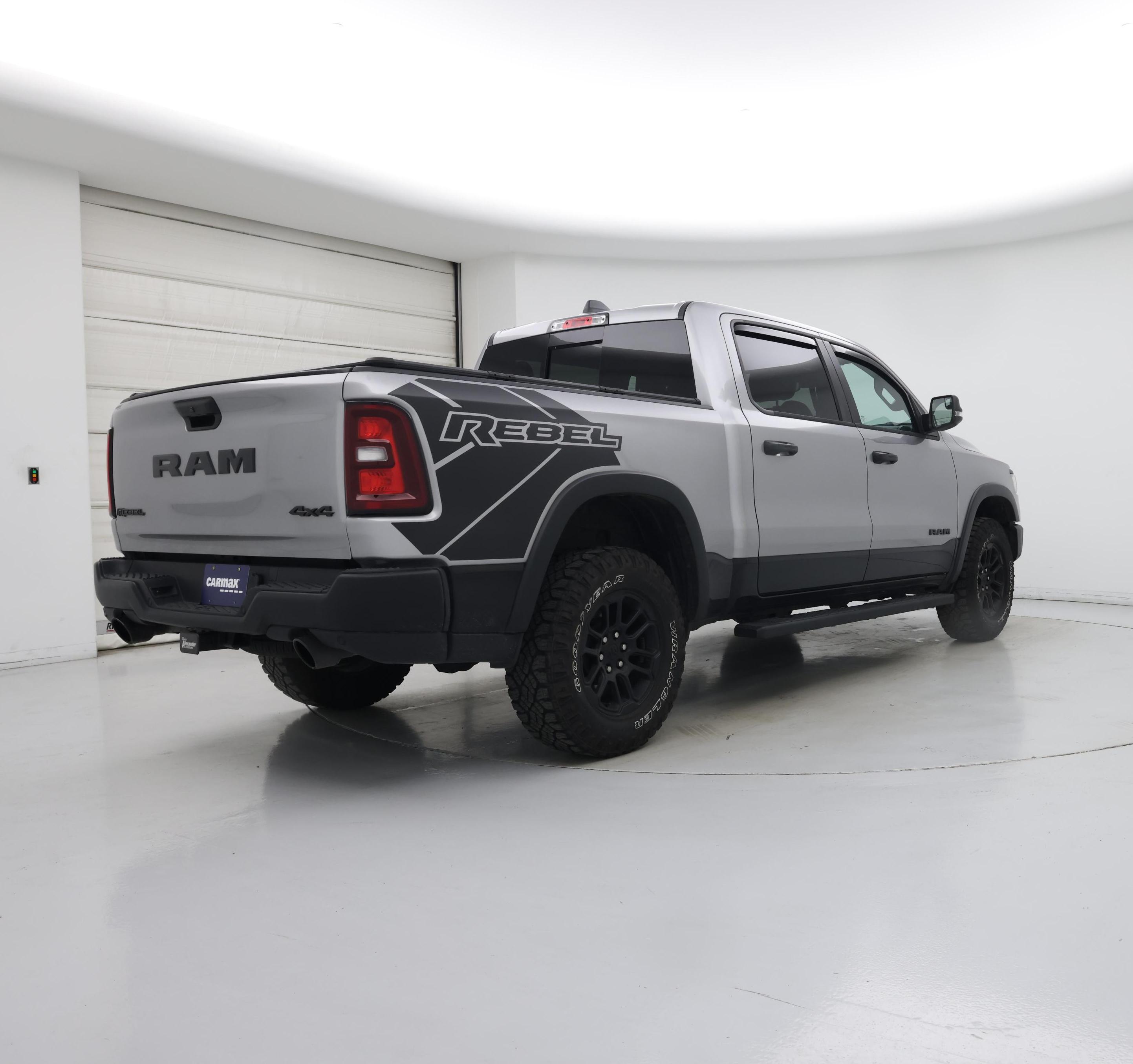 Thumbnail: 2025 RAM 1500 - 8