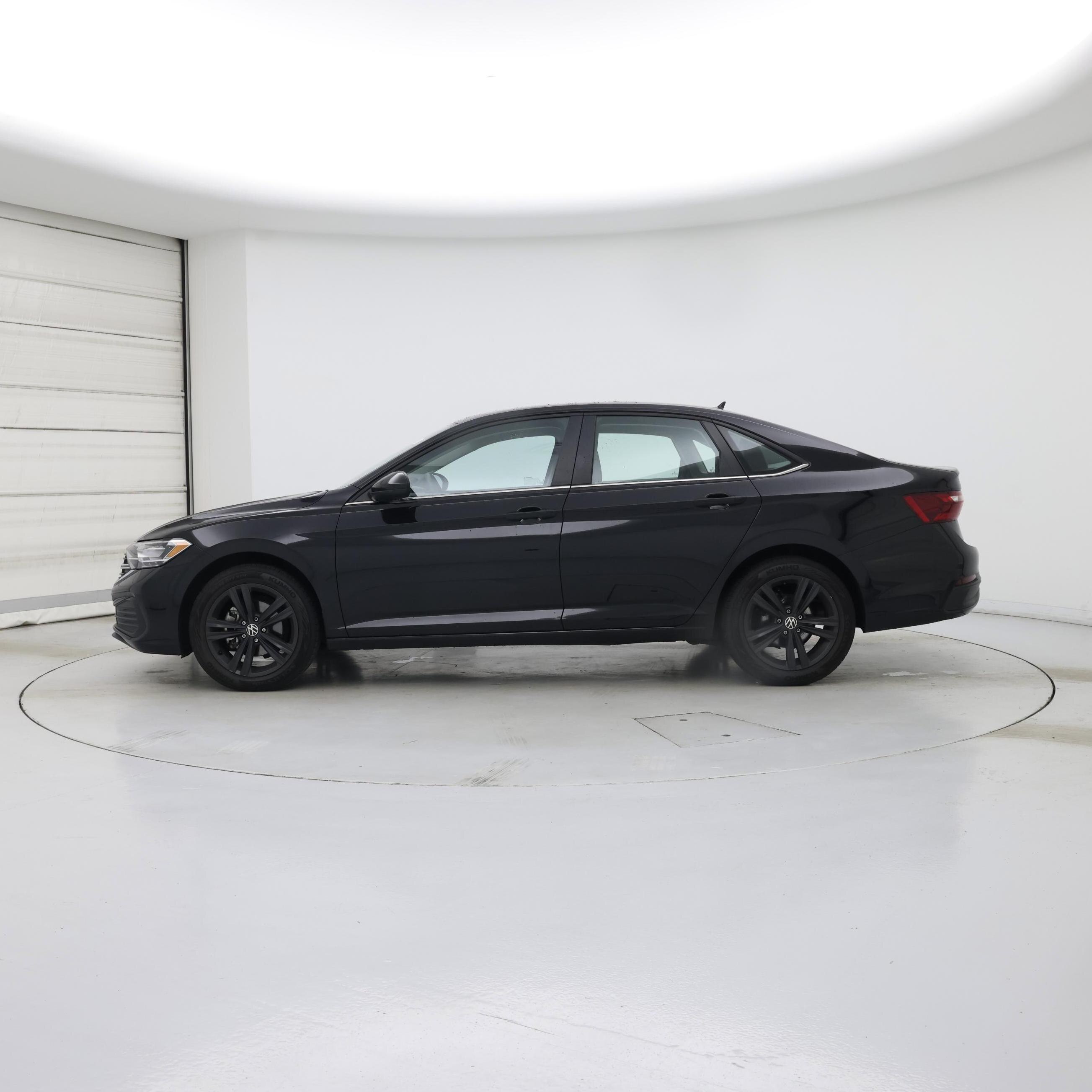 Thumbnail: 2023 Volkswagen Jetta - 3