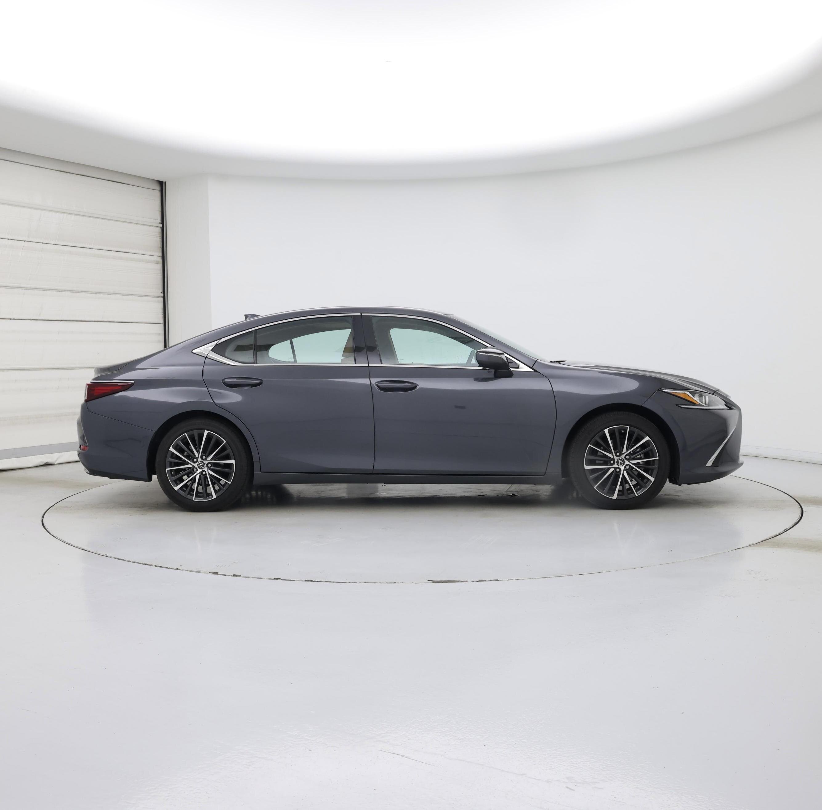 Thumbnail: 2024 Lexus ES - 7