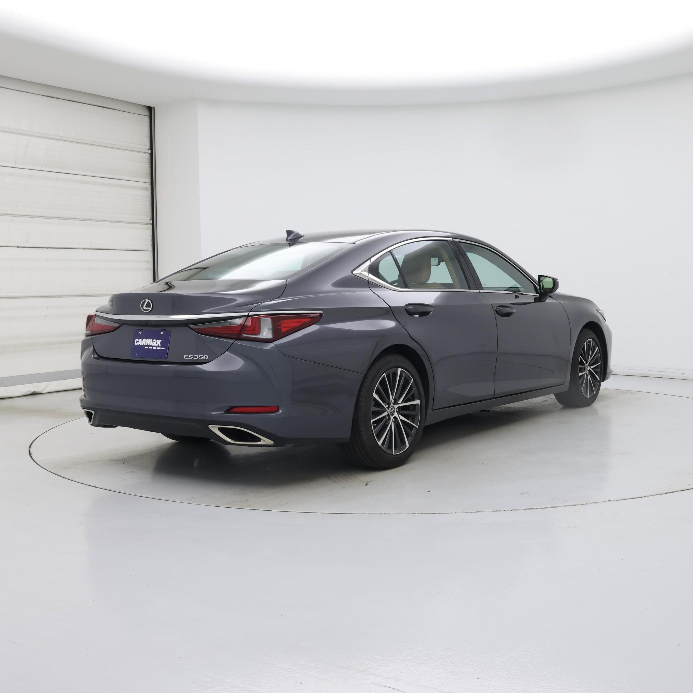 Thumbnail: 2024 Lexus ES - 8