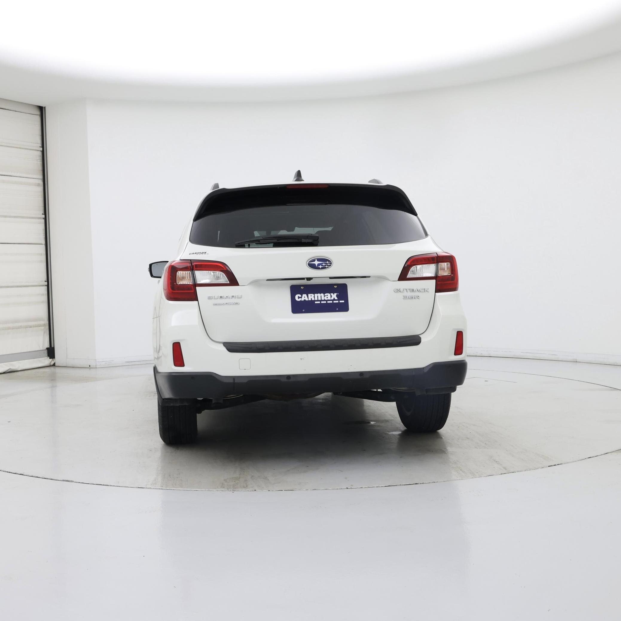 Thumbnail: 2017 Subaru Outback - 6