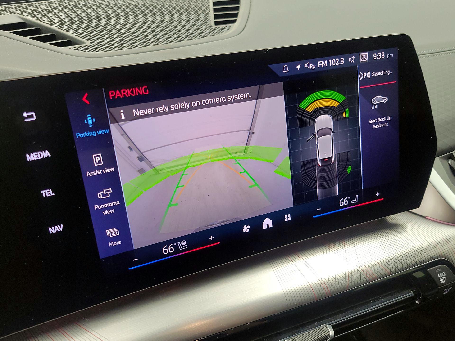 Thumbnail: 2024 BMW X2 - 14