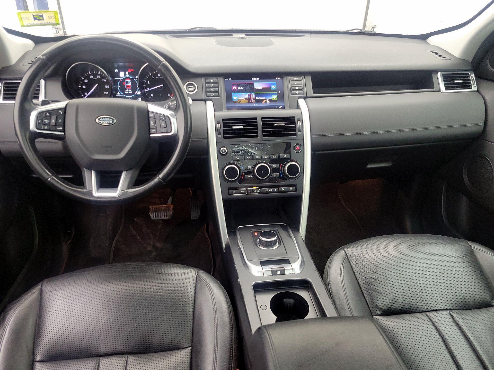 Thumbnail: 2019 Land Rover Discovery Sport - 9