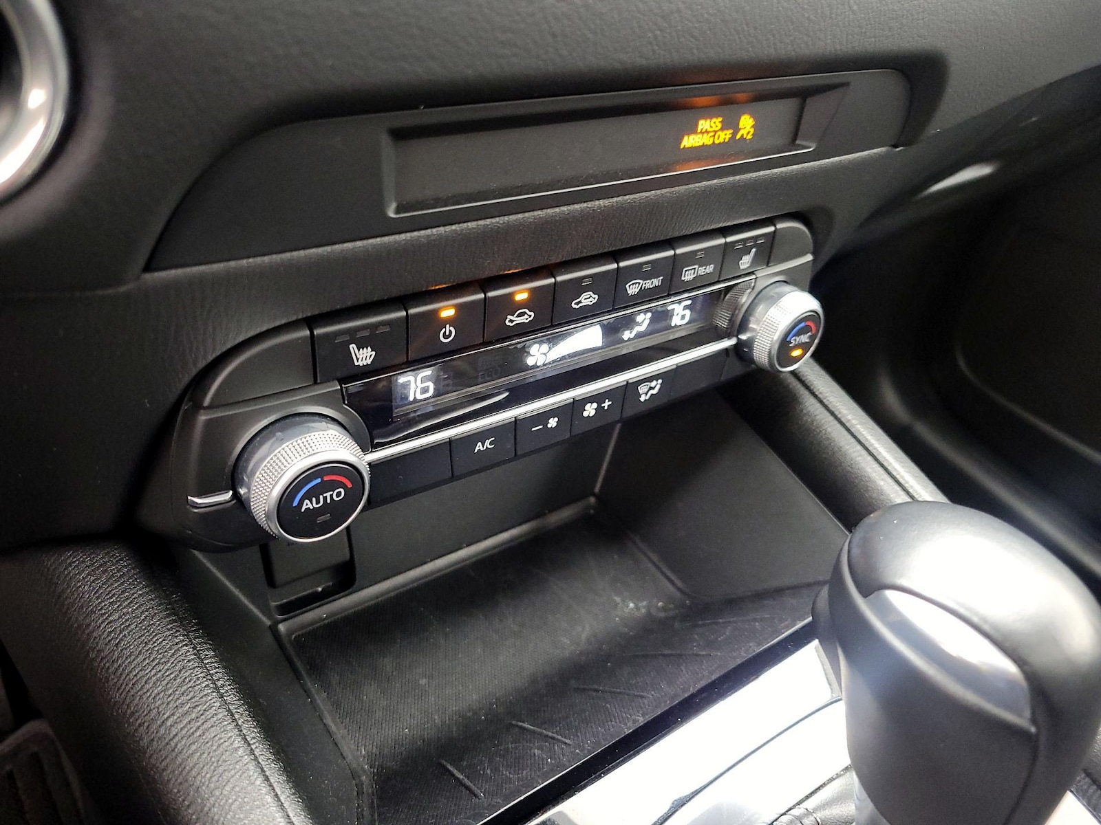 2023 Mazda CX-5 S Preferred package - Photo 18