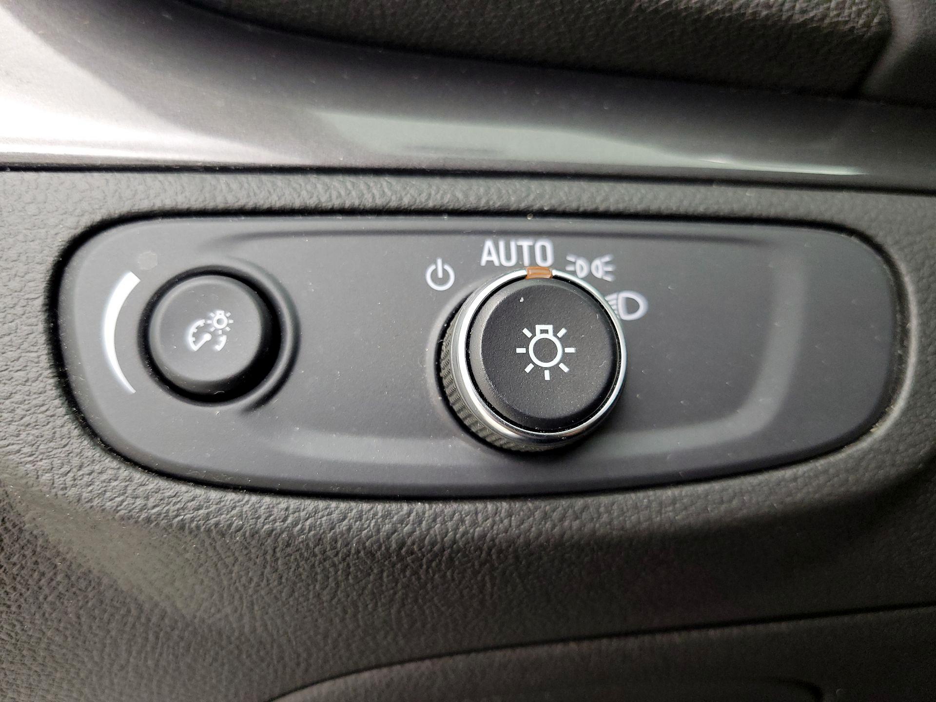 Thumbnail: 2020 Buick Encore - 13