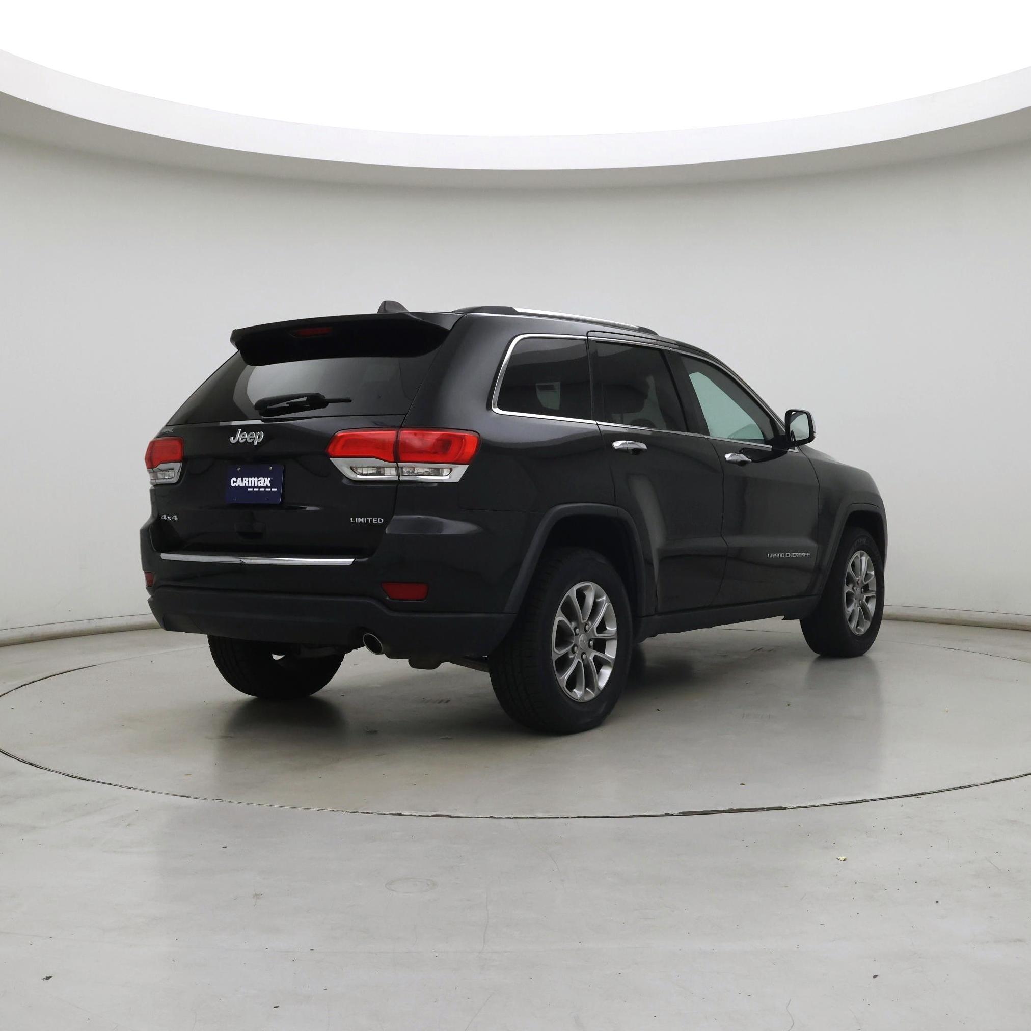 Thumbnail: 2016 Jeep Grand Cherokee - 8