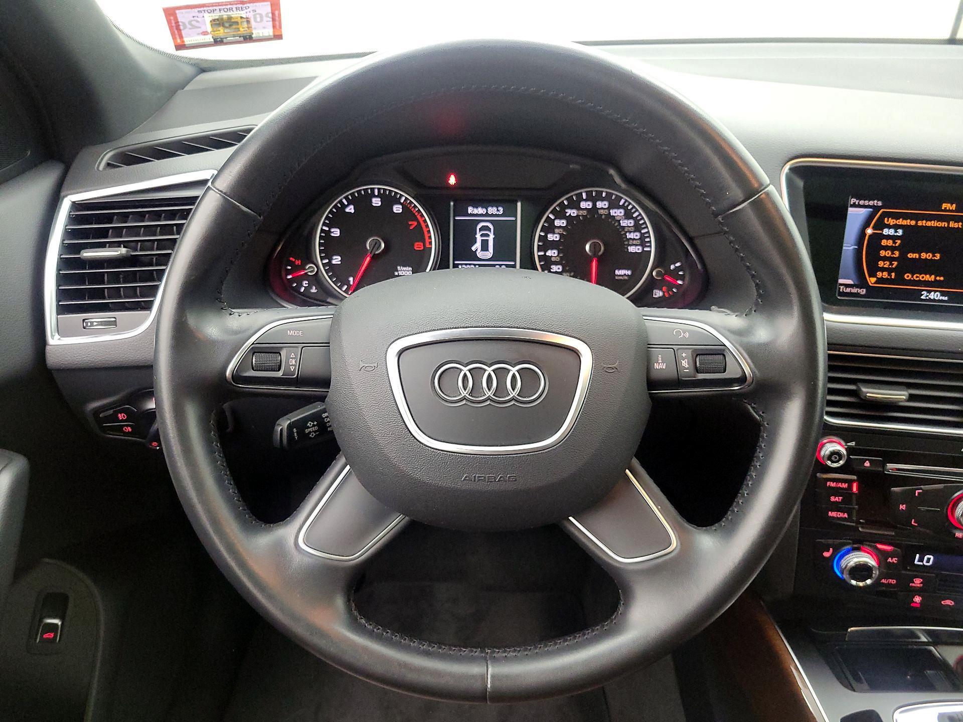Thumbnail: 2015 Audi Q5 - 10