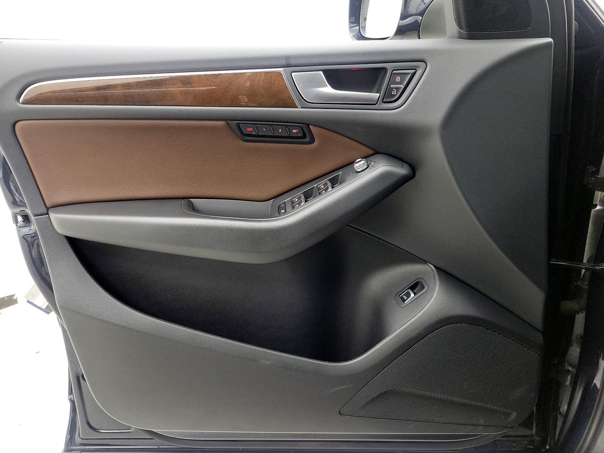 Thumbnail: 2015 Audi Q5 - 12