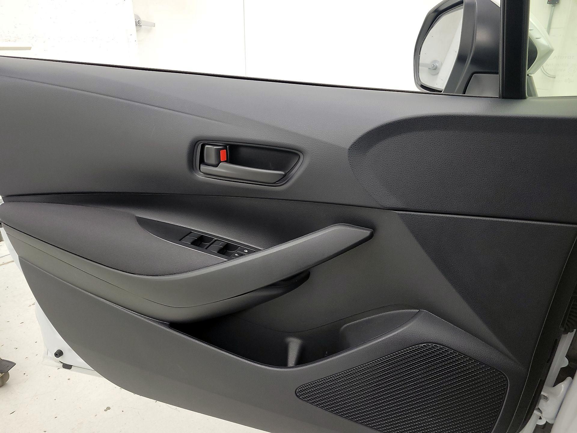 Thumbnail: 2022 Toyota Corolla - 12