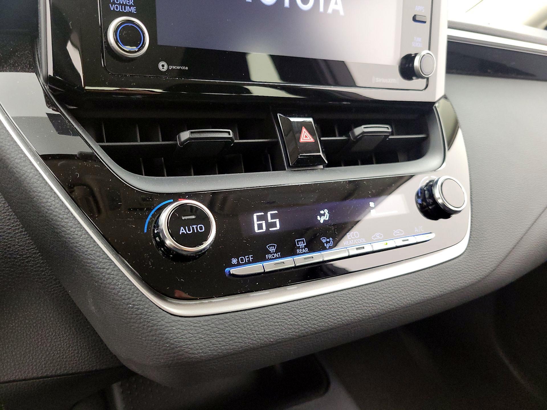 Thumbnail: 2022 Toyota Corolla - 17