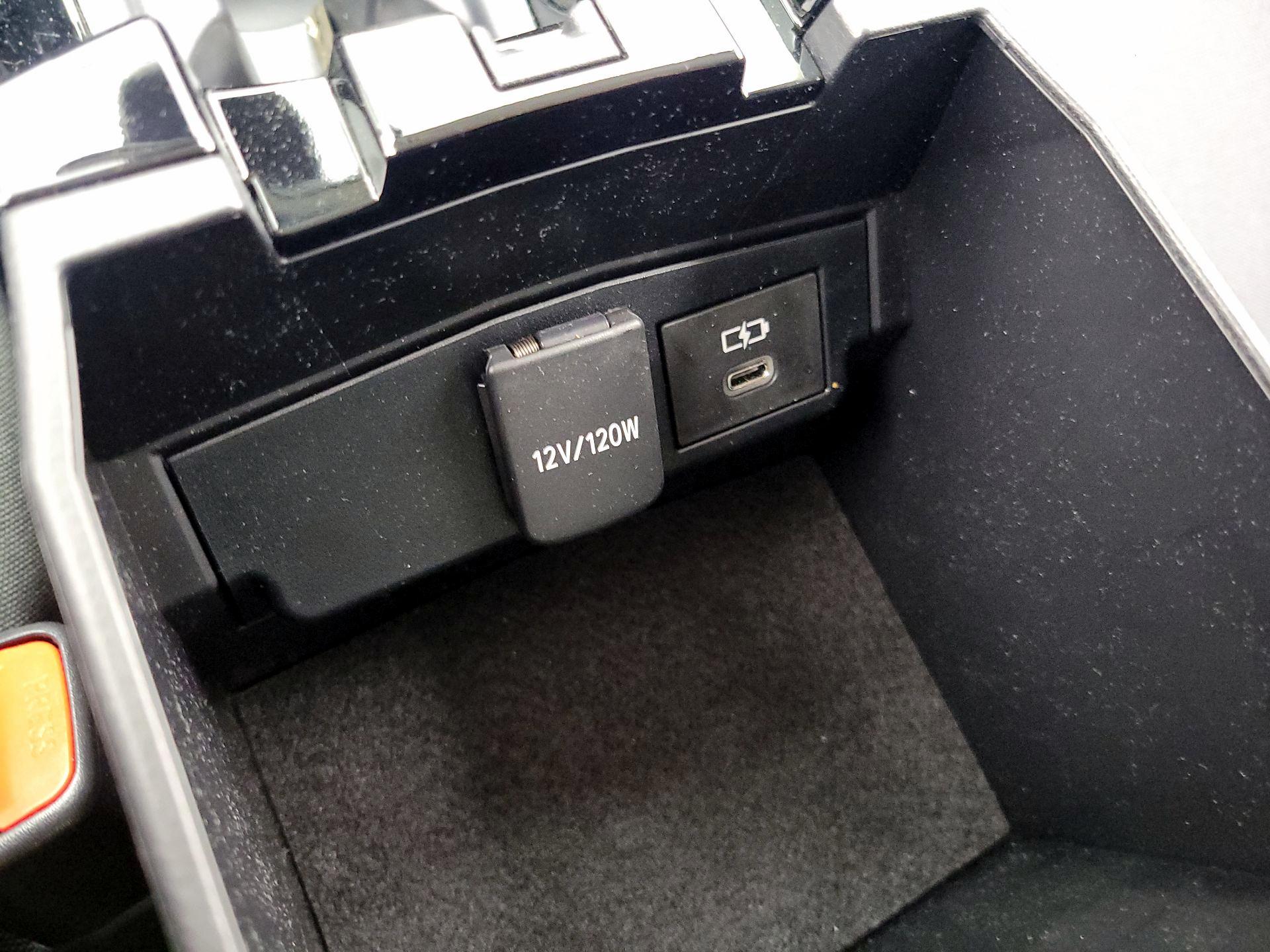 Thumbnail: 2022 Toyota Corolla - 19