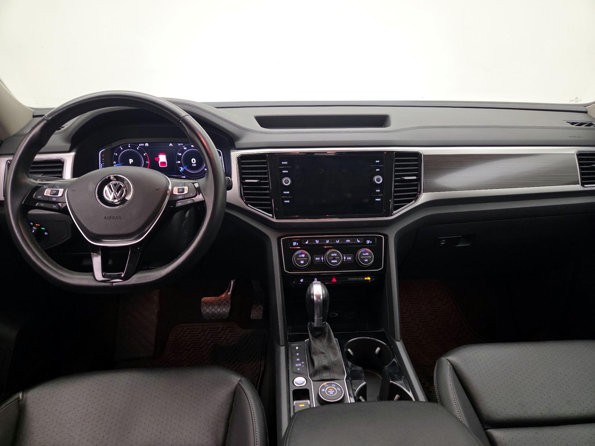 Thumbnail: 2019 Volkswagen Atlas - 9