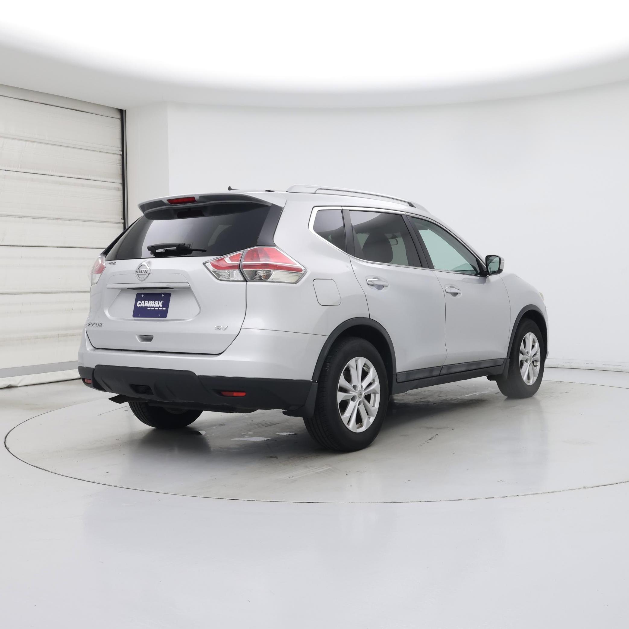 Thumbnail: 2015 Nissan Rogue - 8