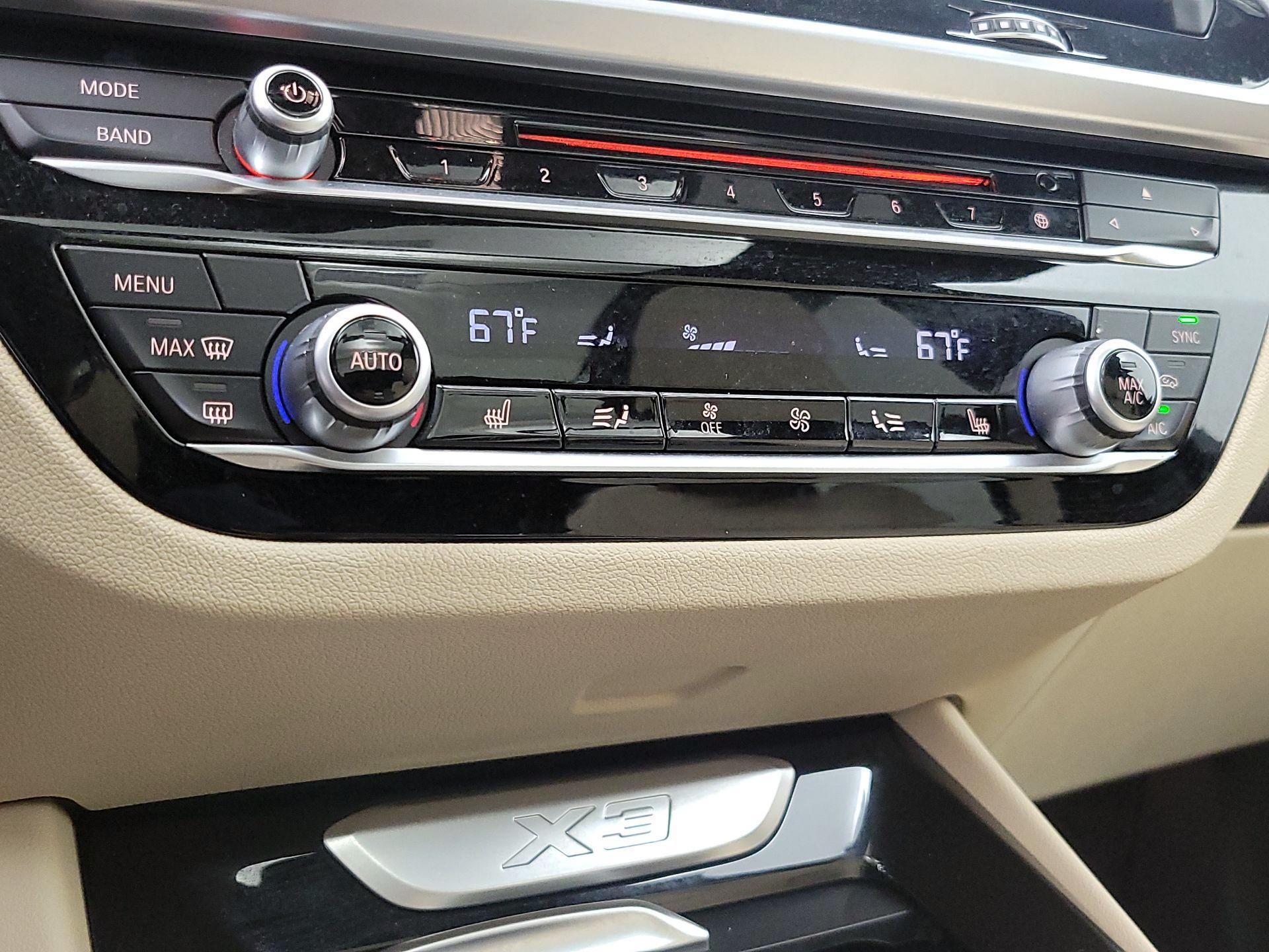 Thumbnail: 2019 BMW X3 - 17