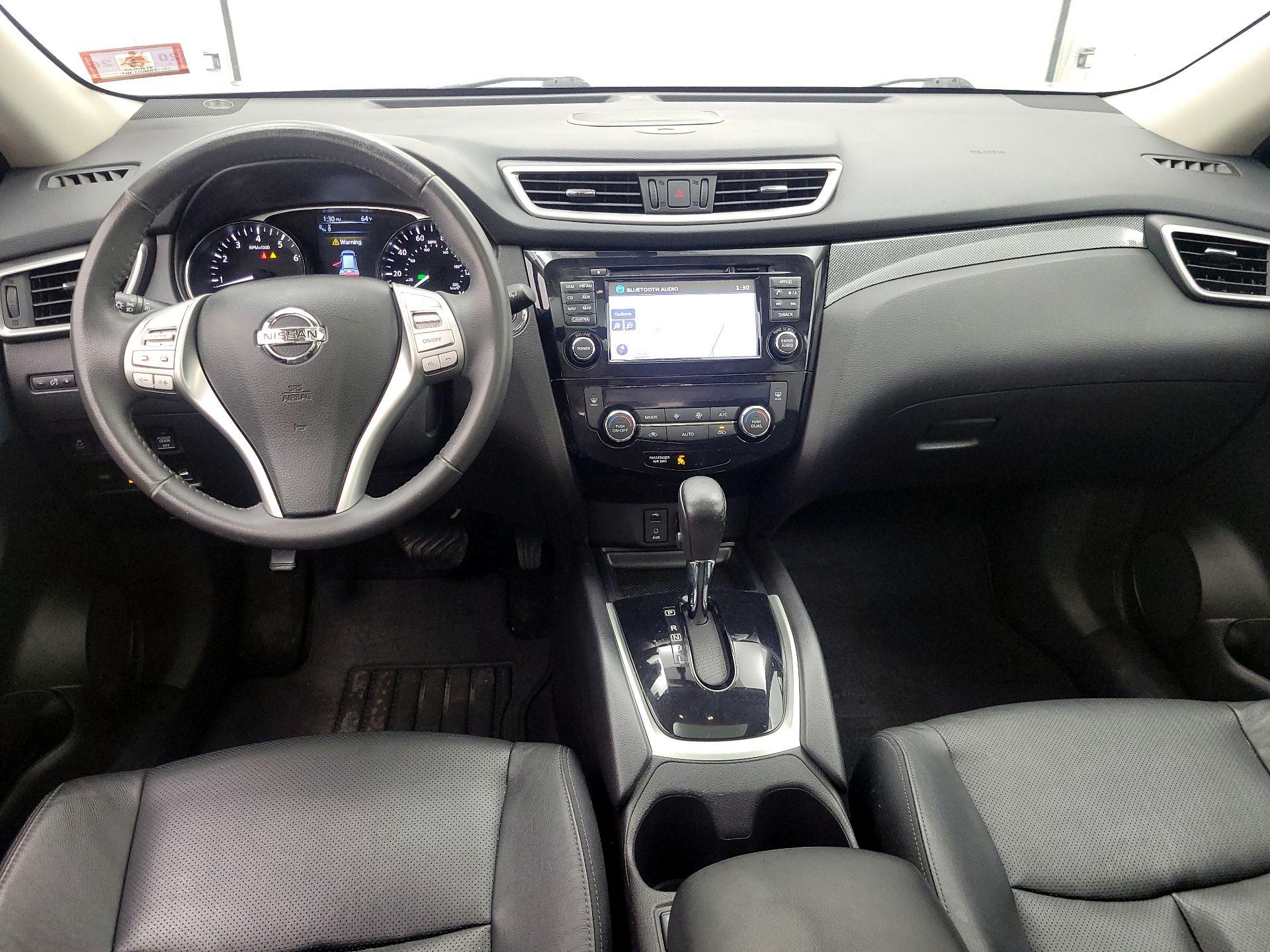 Thumbnail: 2015 Nissan Rogue - 9