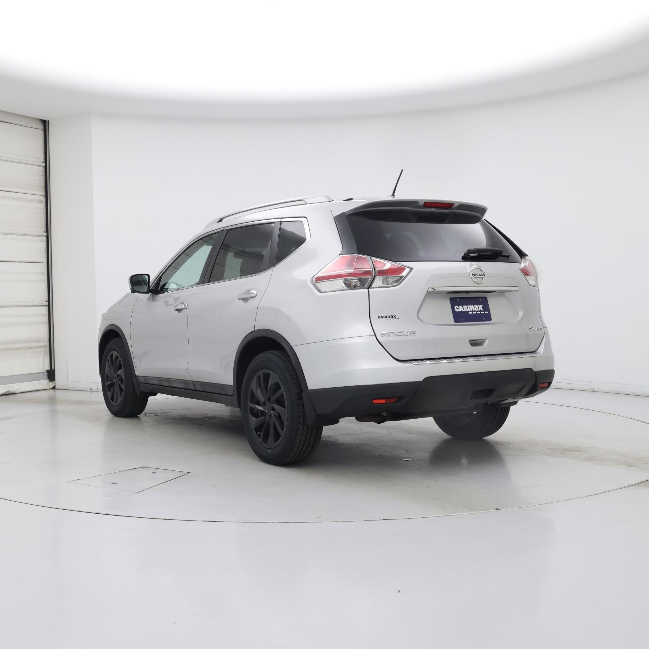 Thumbnail: 2015 Nissan Rogue - 2